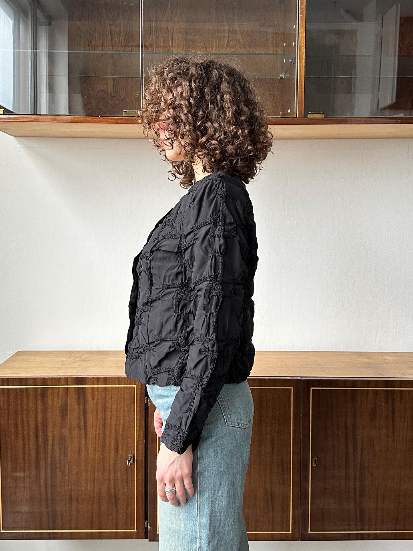 Vintage 80s ruffled women blouse in black