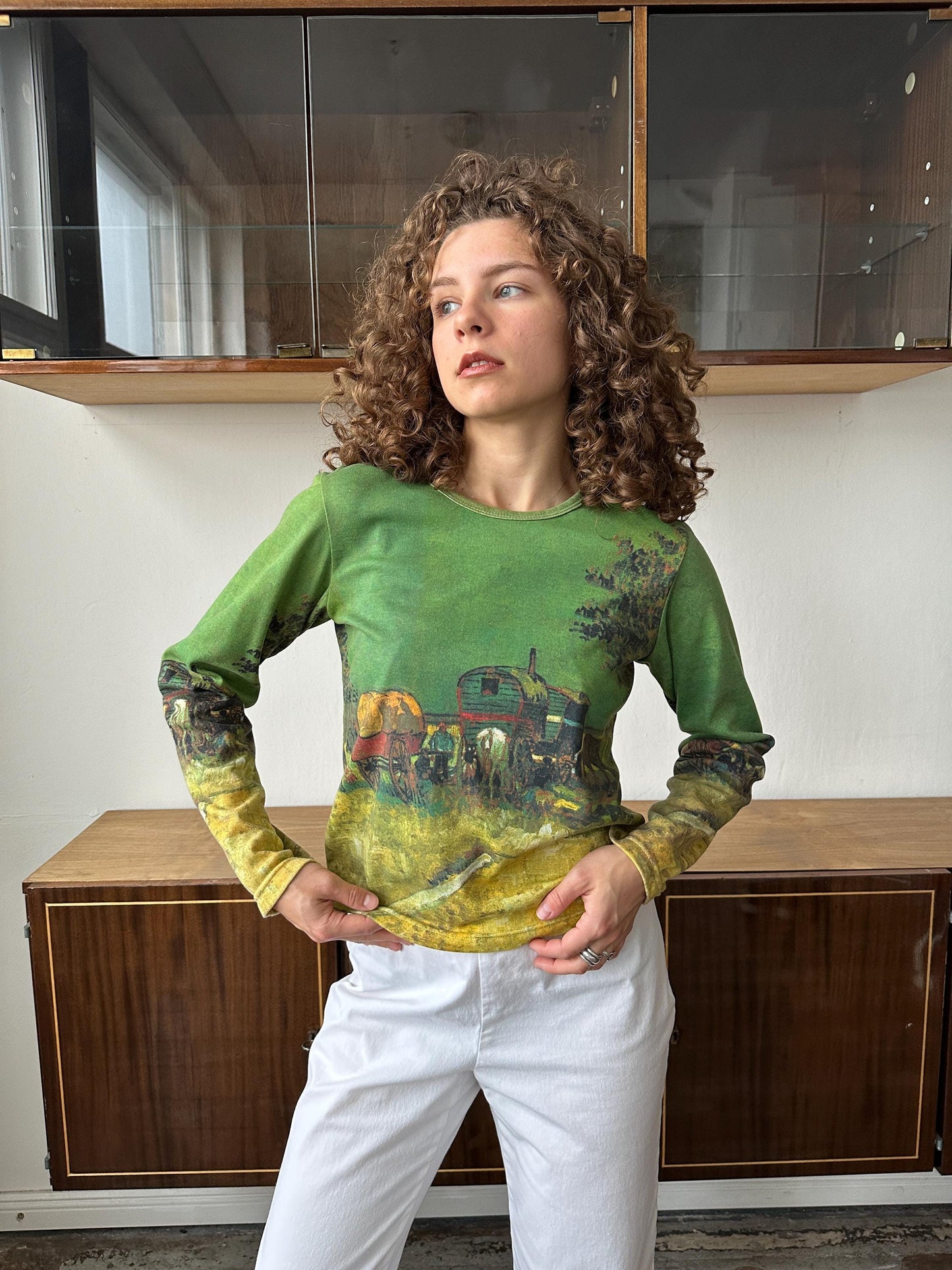 Vintage cotton sweatshirt in green with abstract nature print