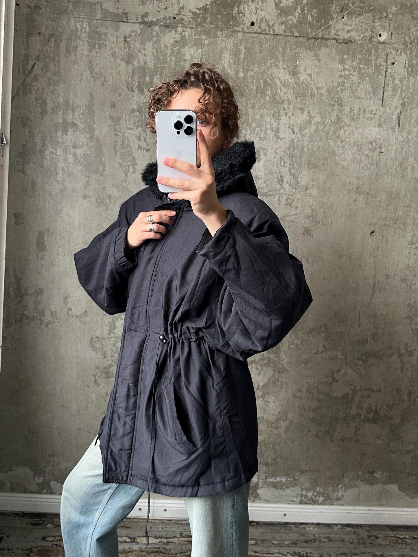 Vintage 90s parka jacket in black