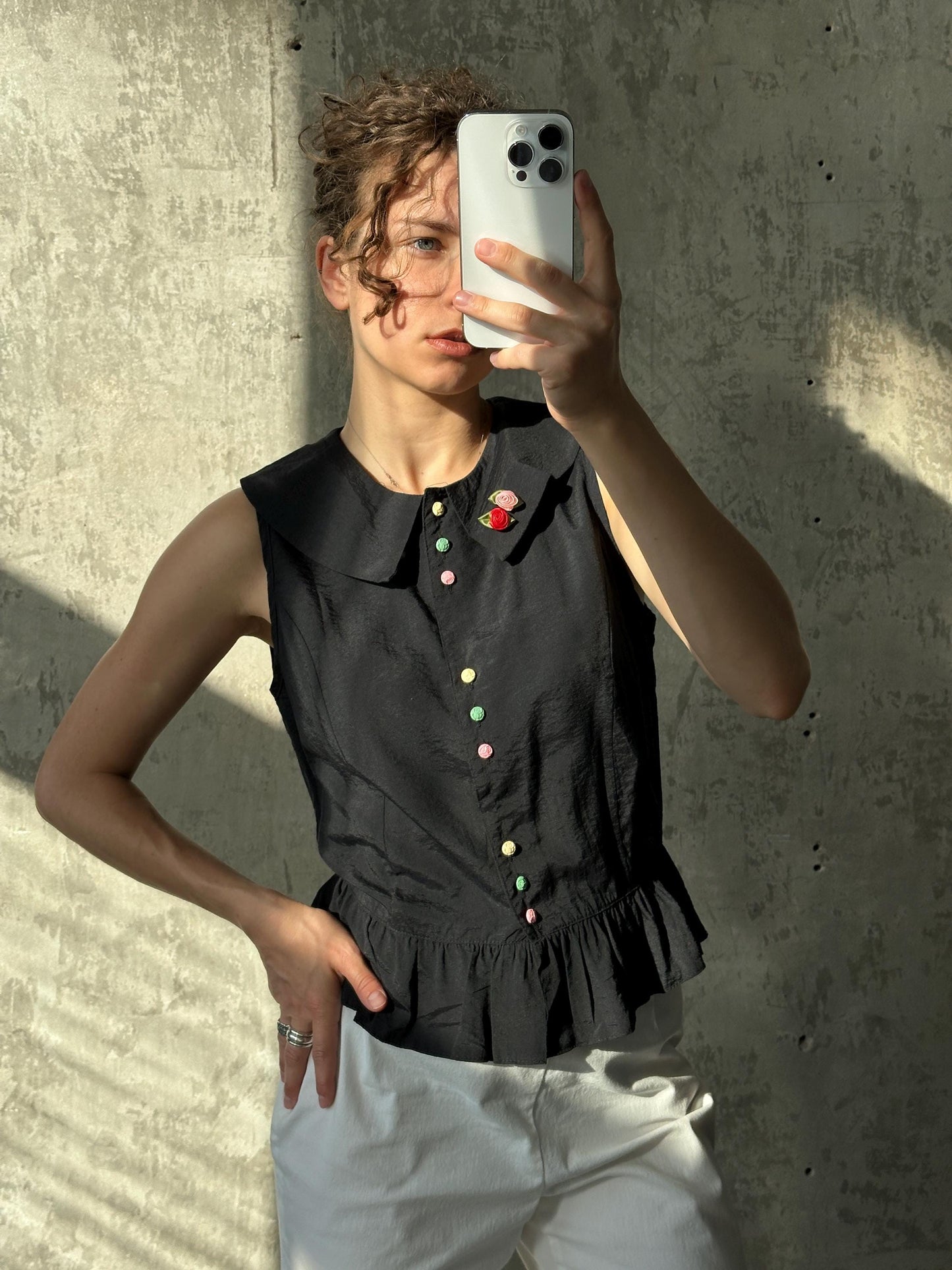 Vintage y2k summer vest top in black
