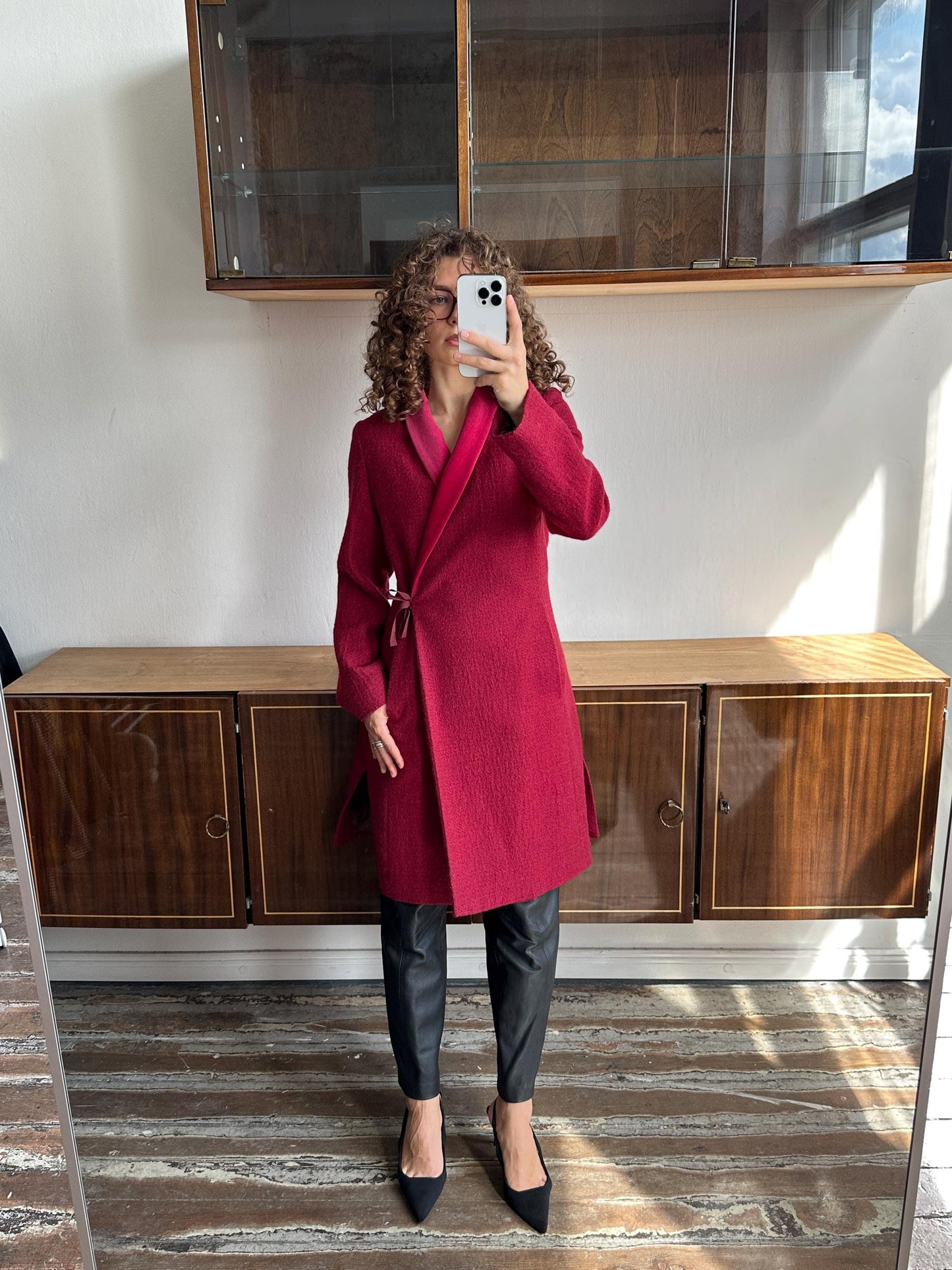 Vintage women slim-fit belted midi red coat
