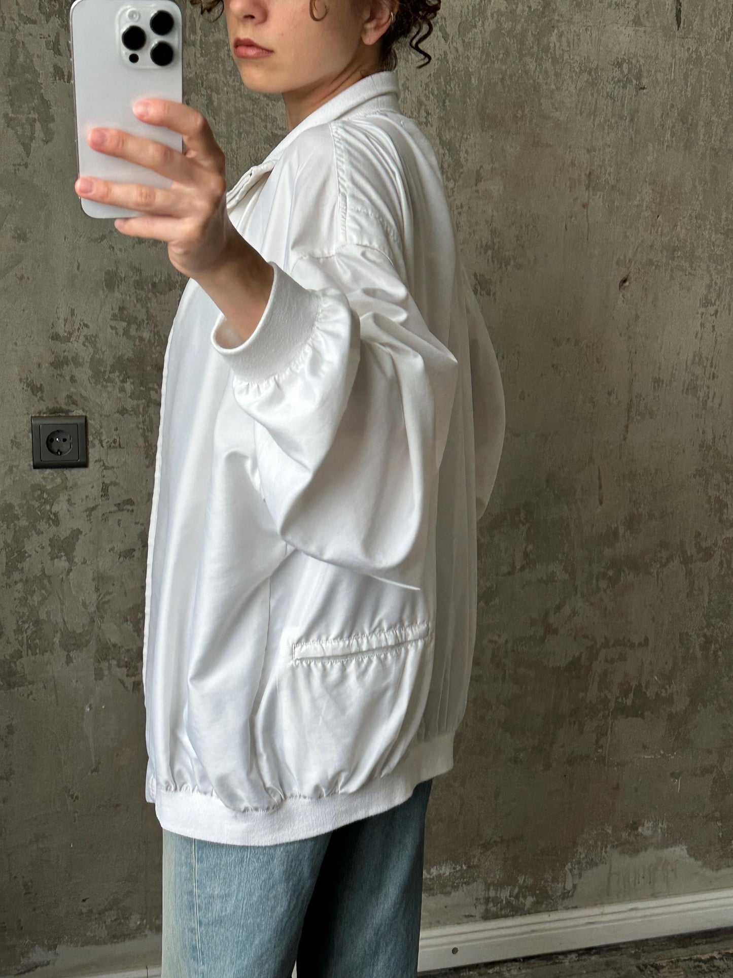 Vintage y2k lightweight athletic jacket in white