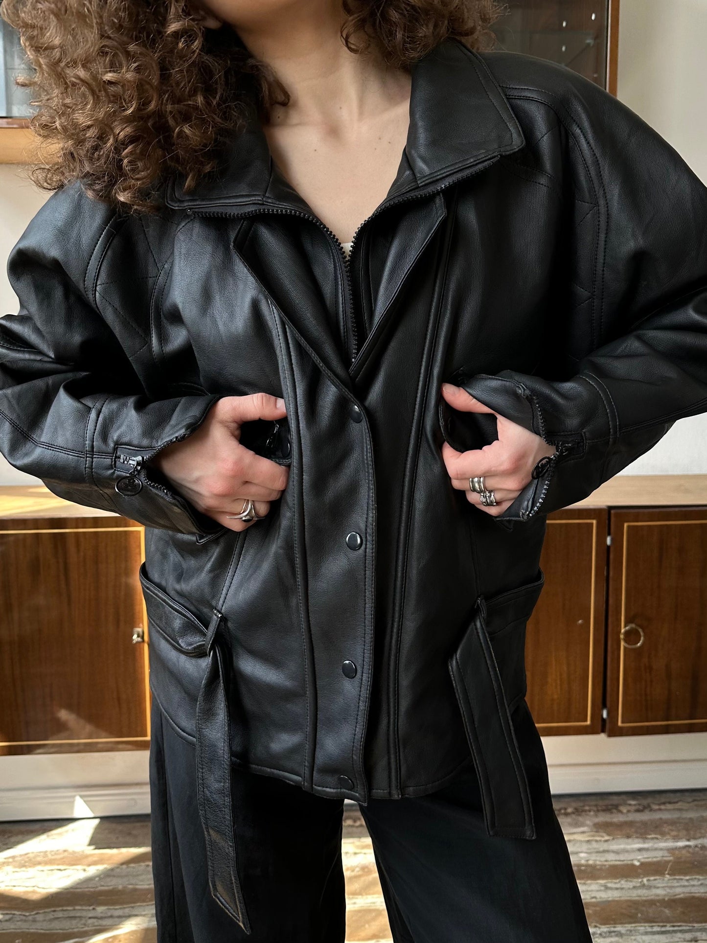 Vintage 90s faux leather bomber jacket in black