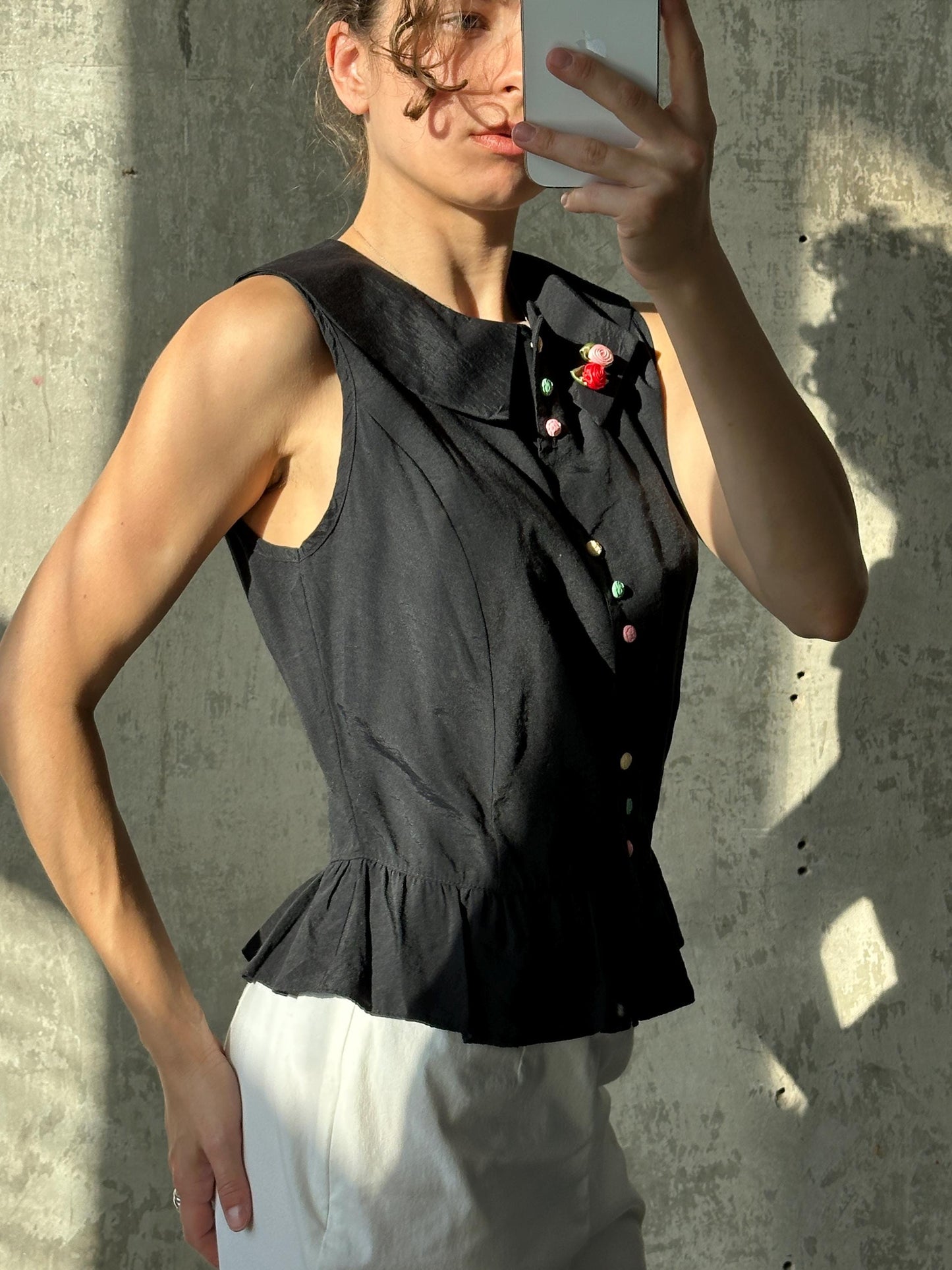 Vintage y2k summer vest top in black
