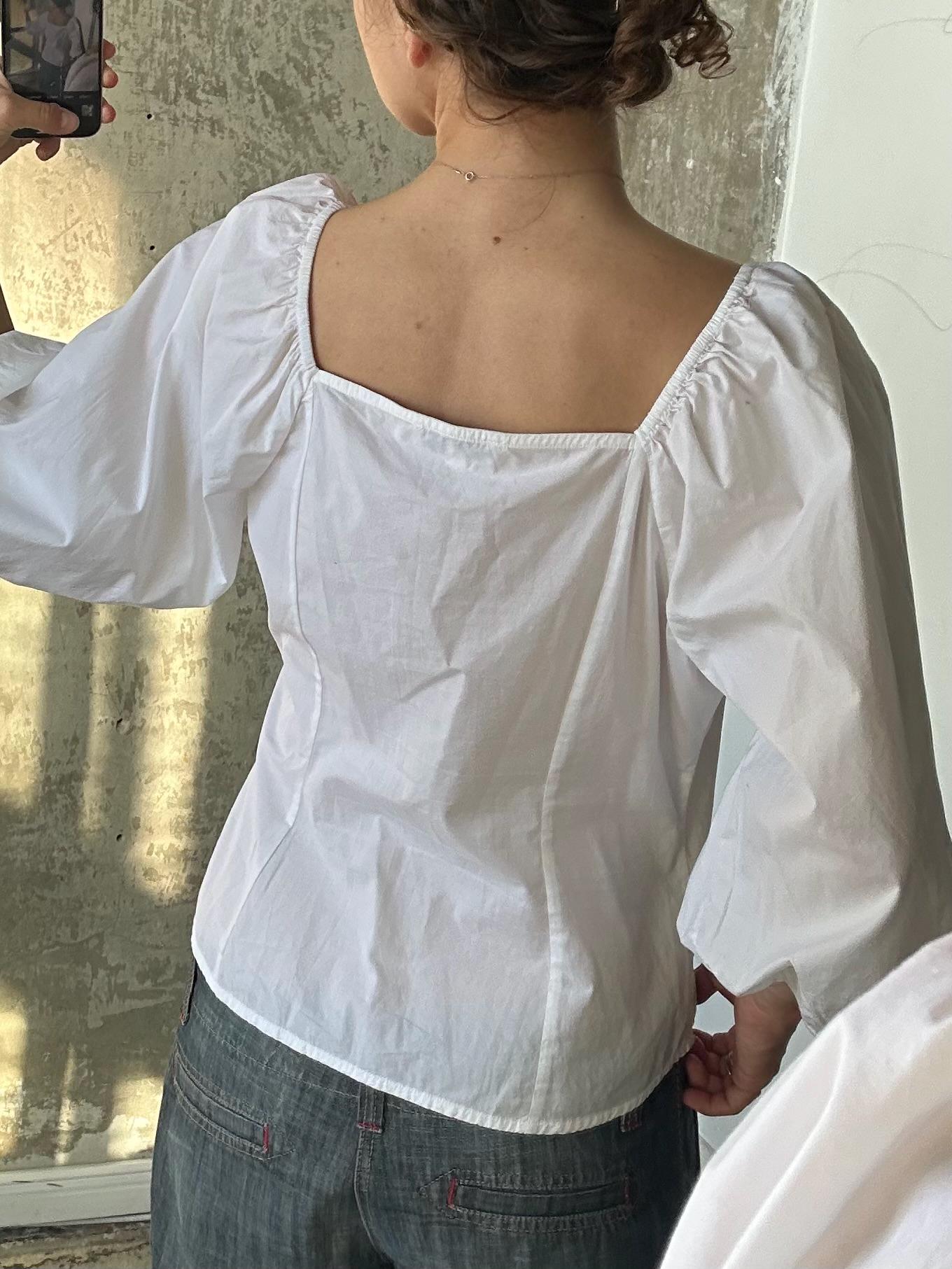 Vintage cotton blouse with balloon sleeves in white