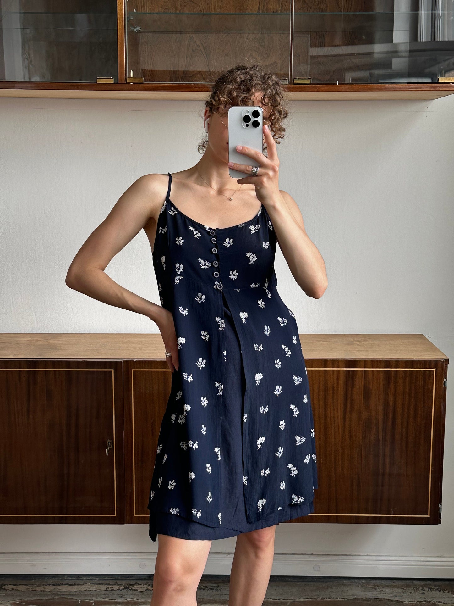 Vintage 90s sleeveless floral dress in blue, summer sundress