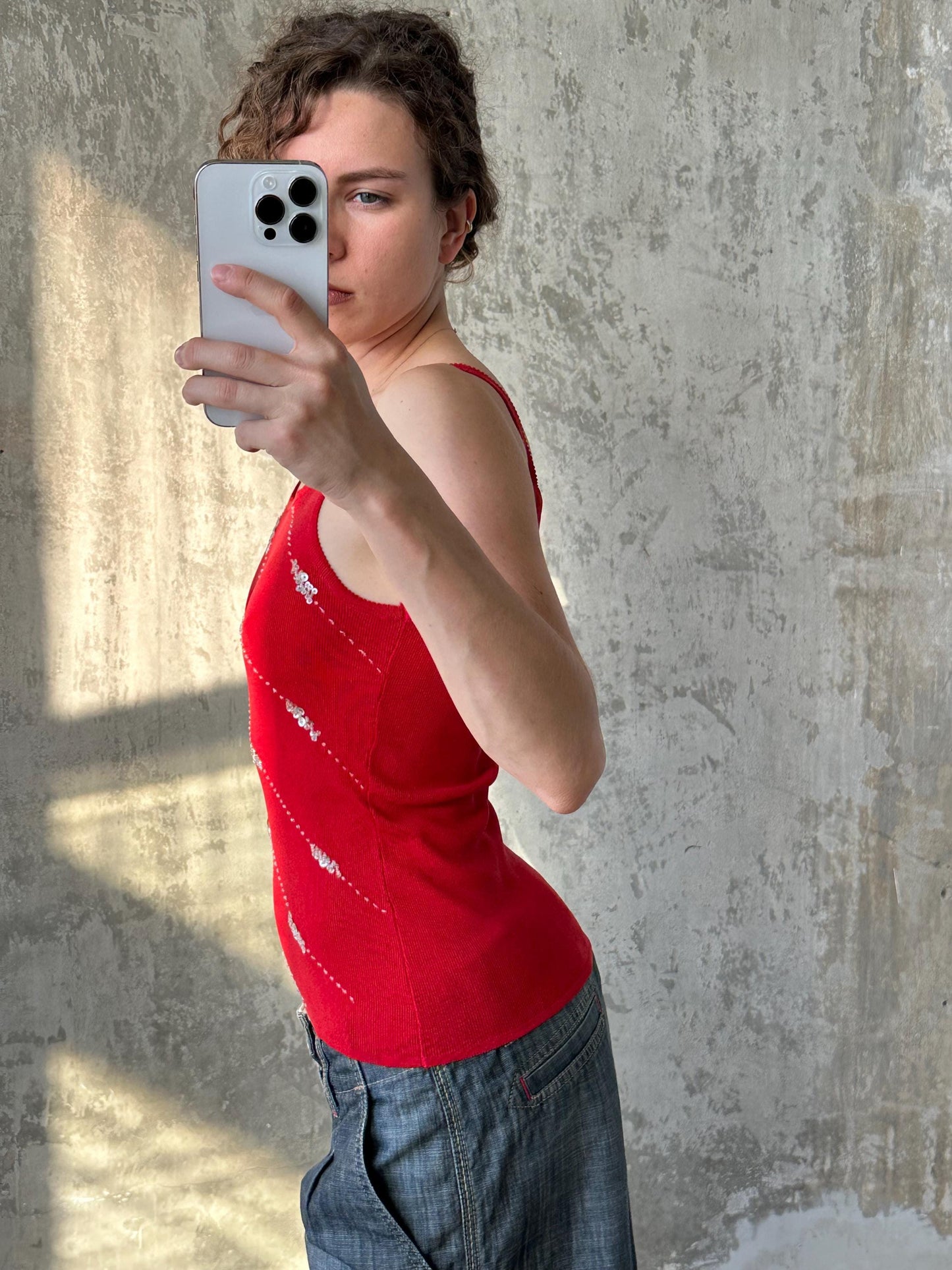 Vintage slim-fit long cotton tank top in red