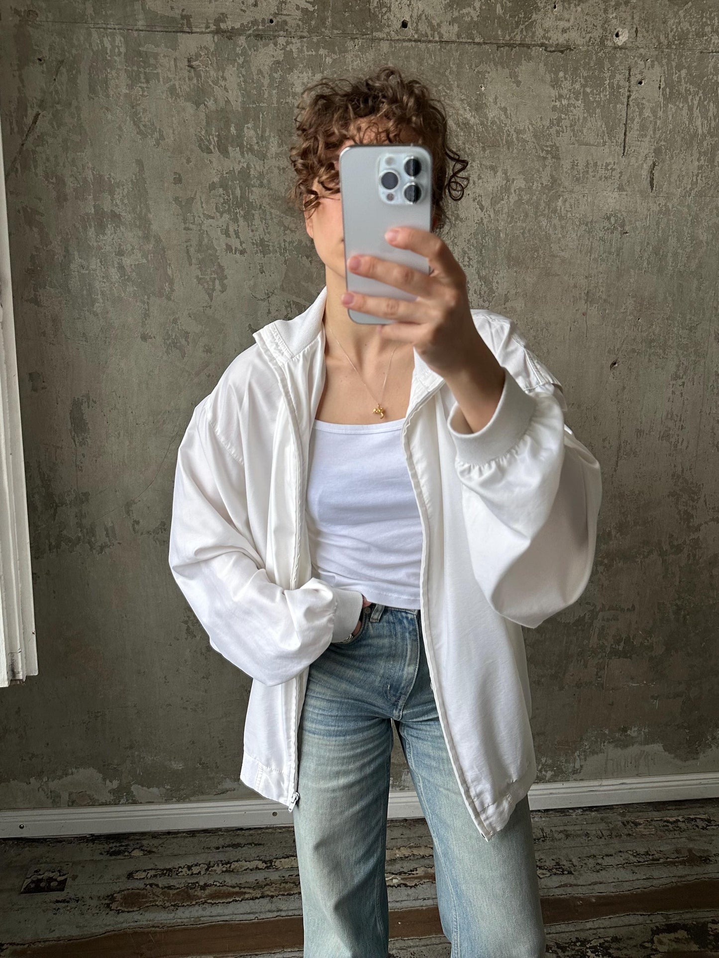 Vintage y2k lightweight athletic jacket in white