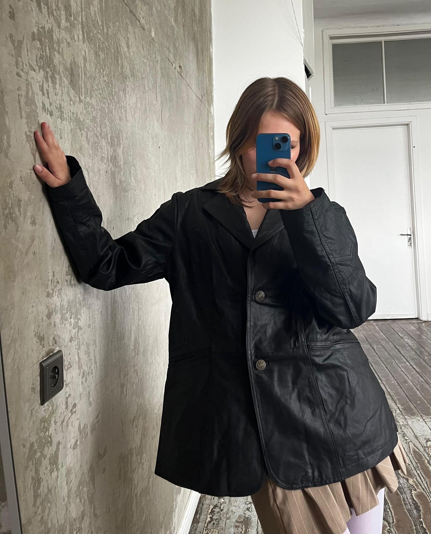 Vintage 90s leather coat/jacket in black