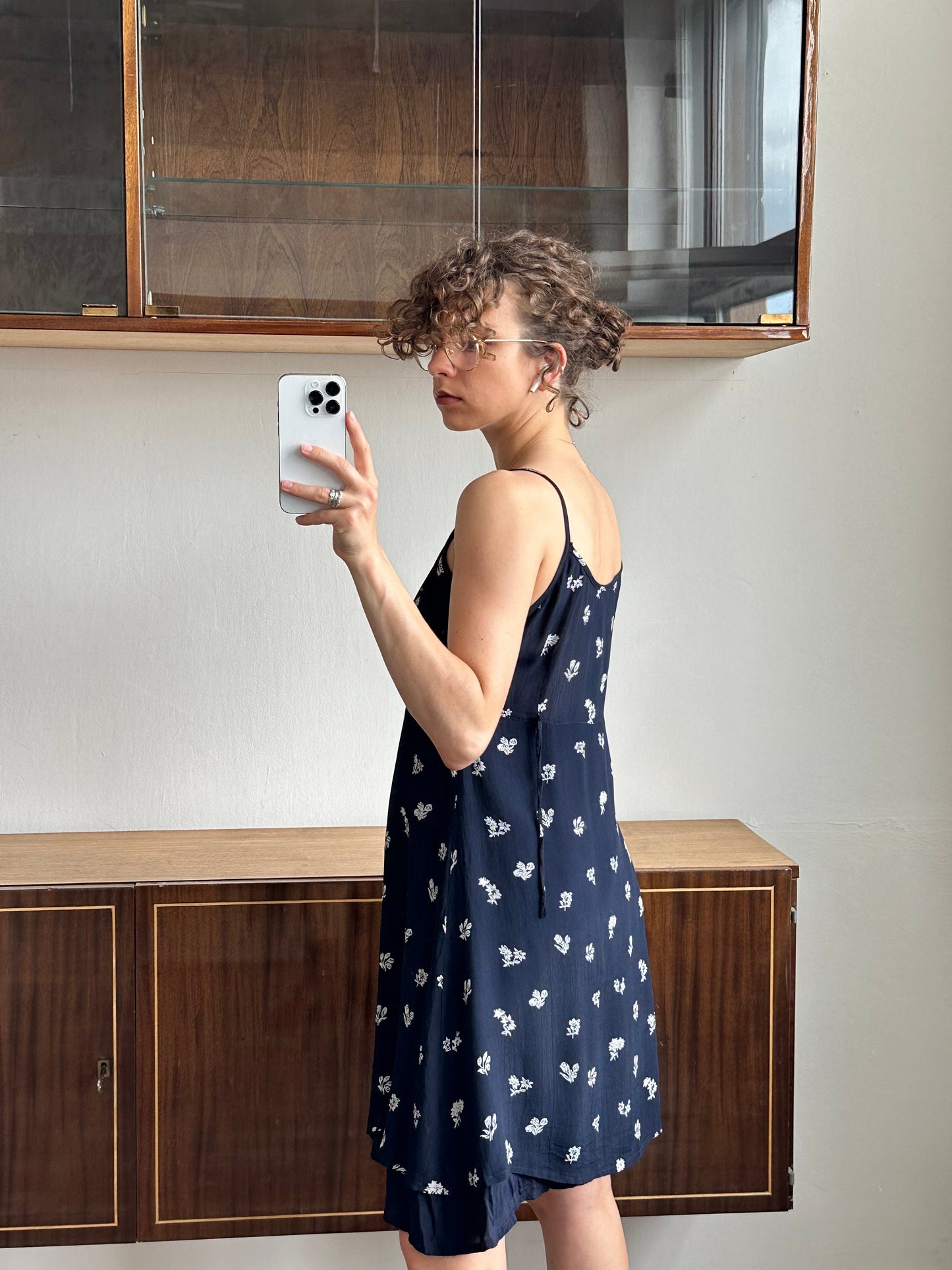 Vintage 90s sleeveless floral dress in blue, summer sundress