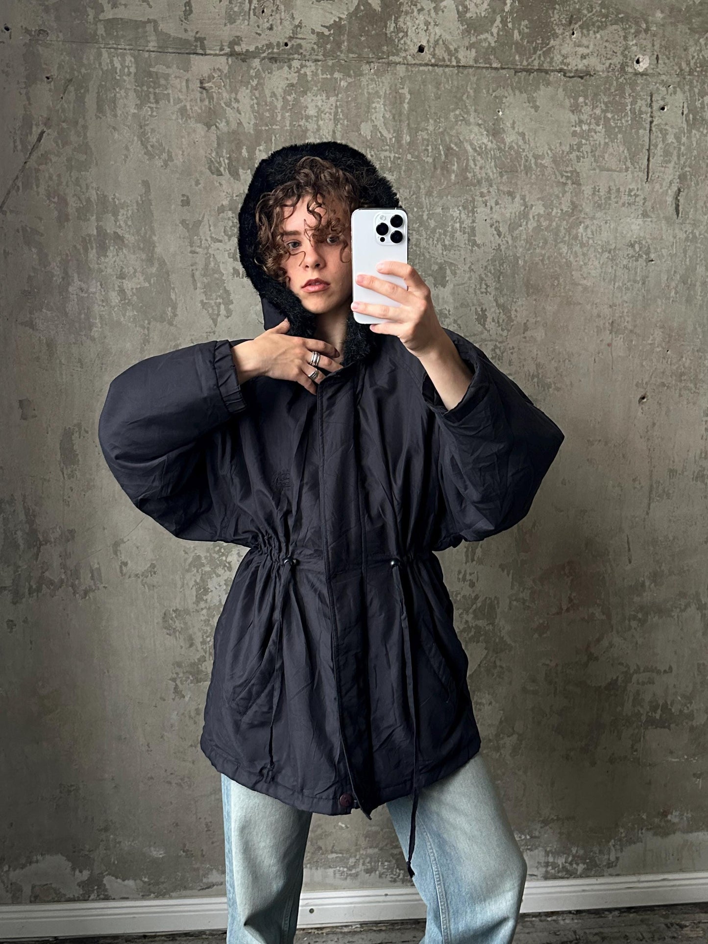 Vintage 90s parka jacket in black