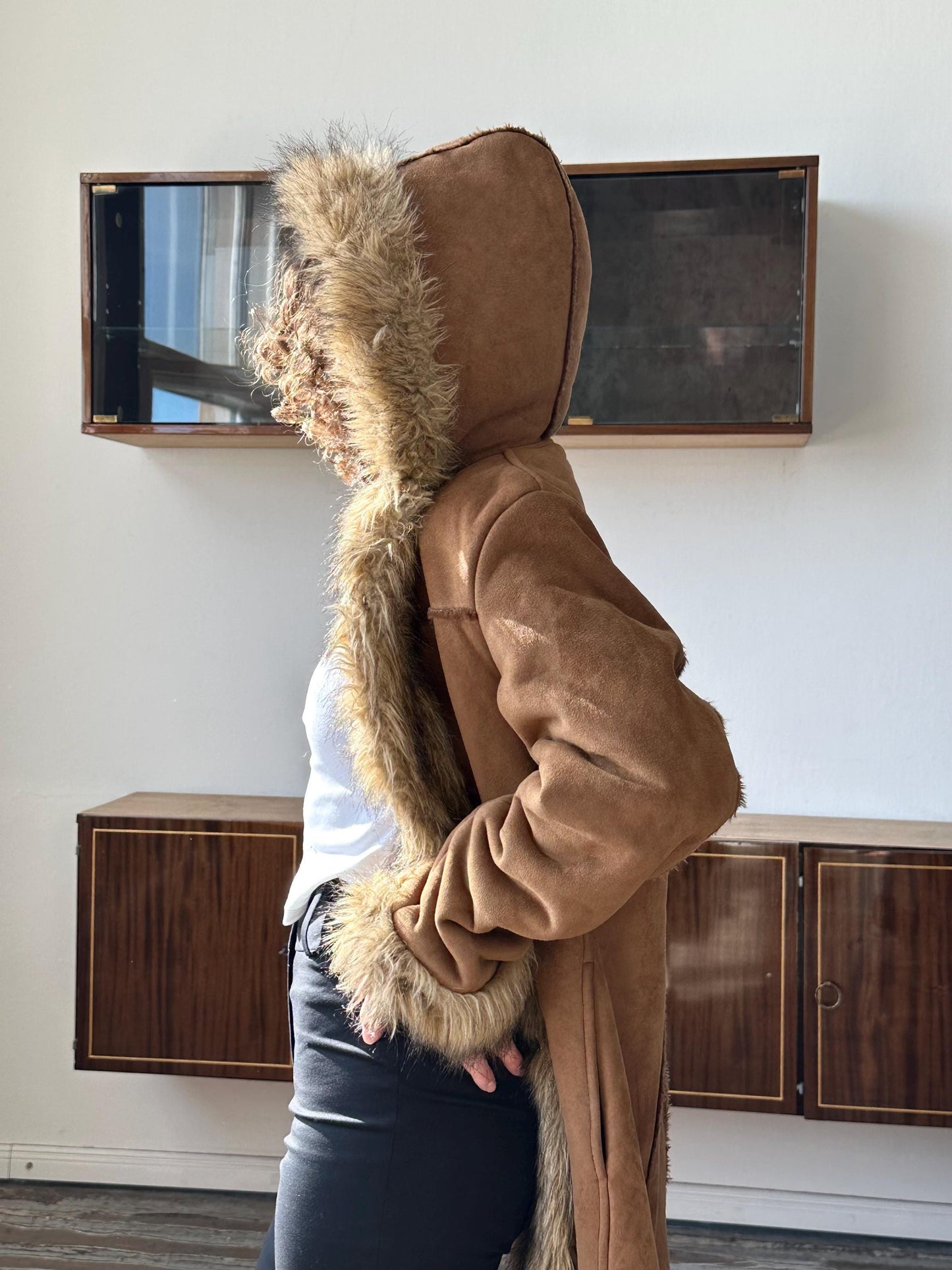 Vintage 90s hooded faux leather coat with fur