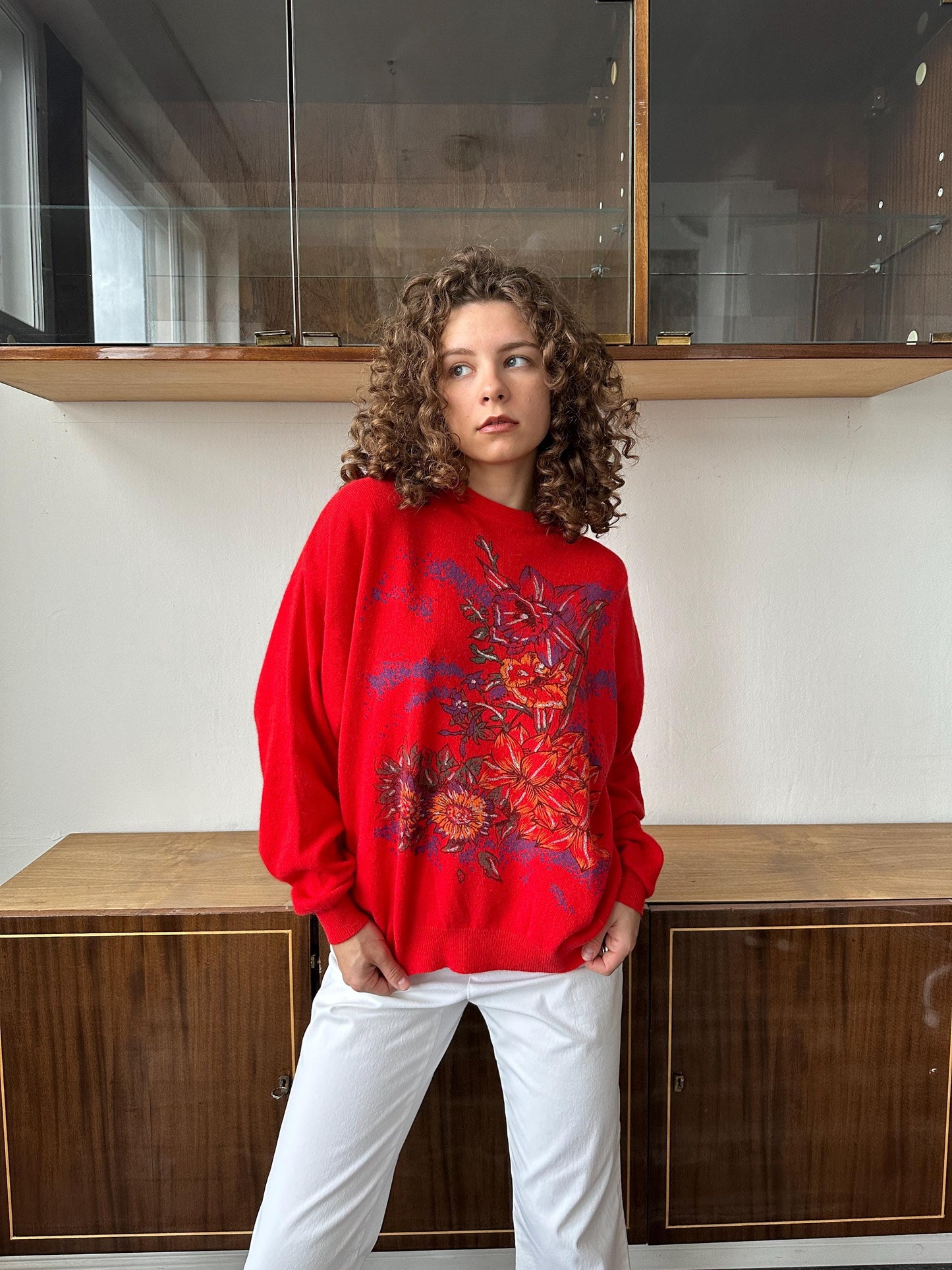 Vintage cashmere jumper in red with floral print