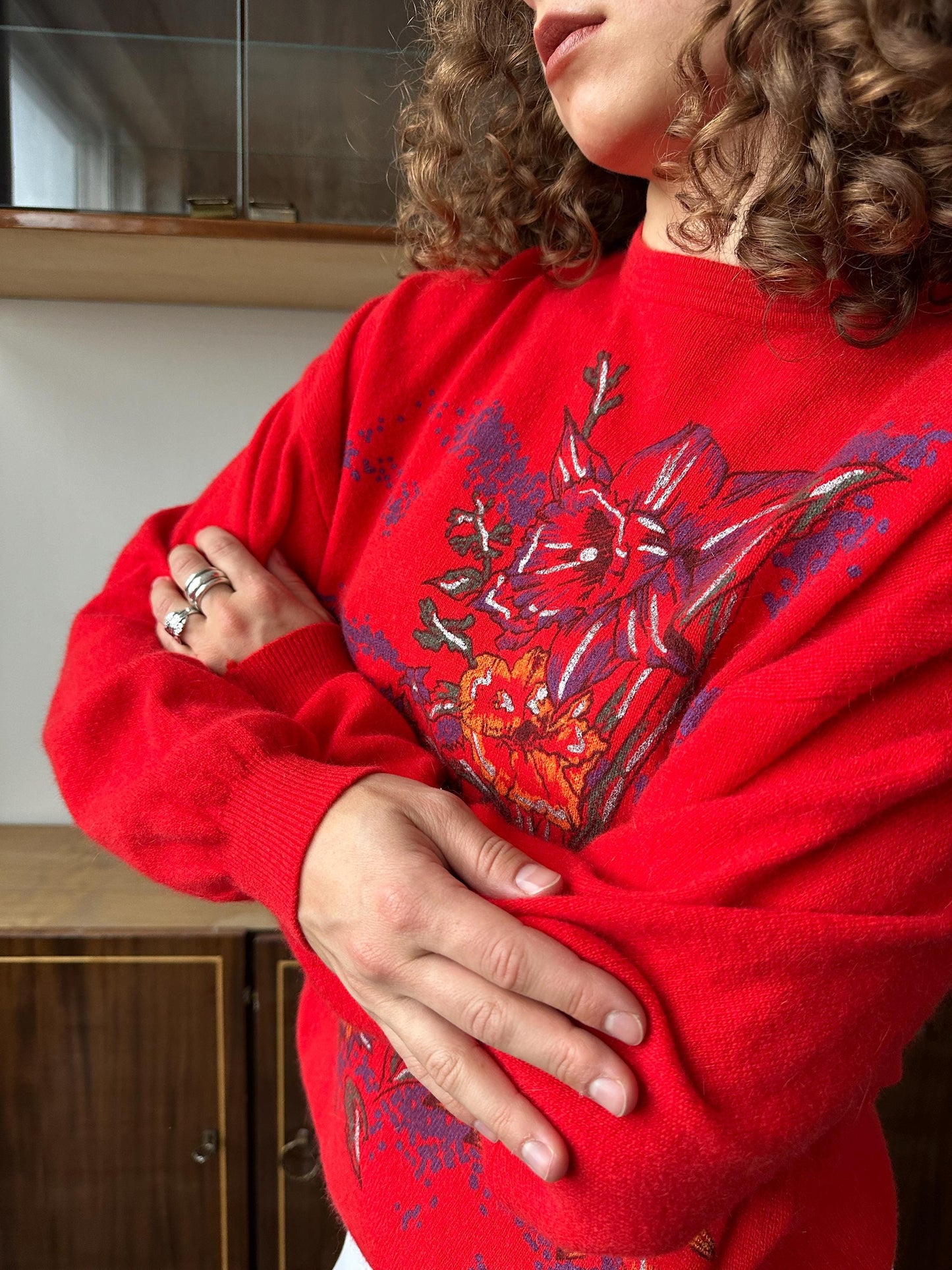 Vintage cashmere jumper in red with floral print