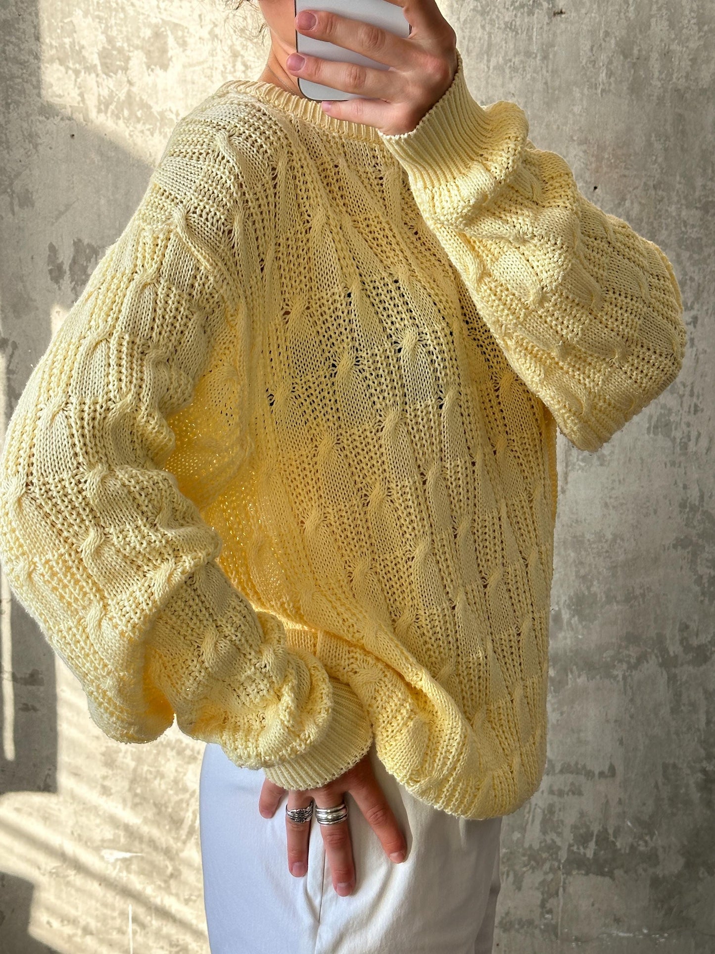 Vintage cute 'chick' knitted sweater in yellow