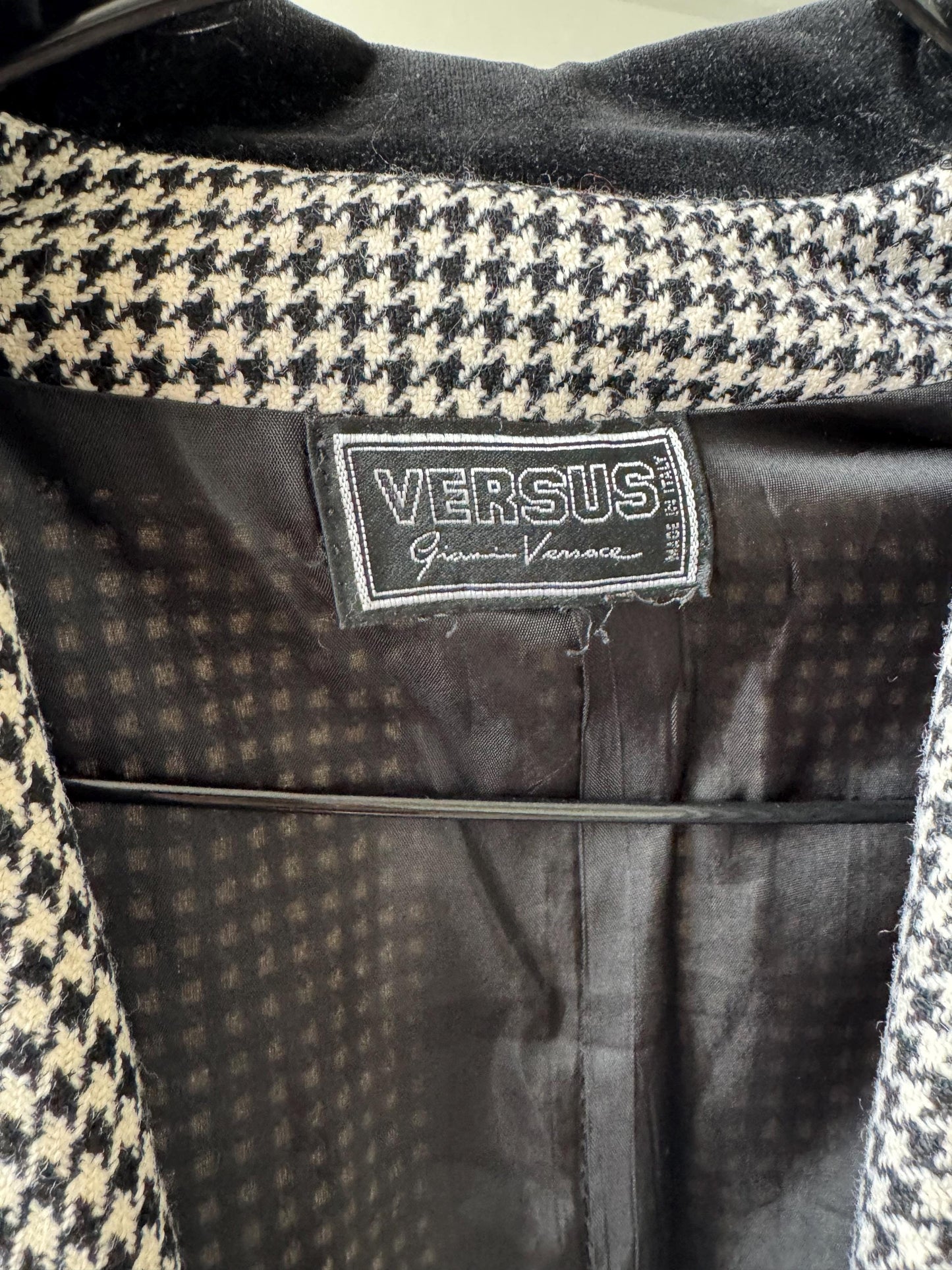 Vintage Versus Gianni Versace Houndstooth Blazer In Black & White