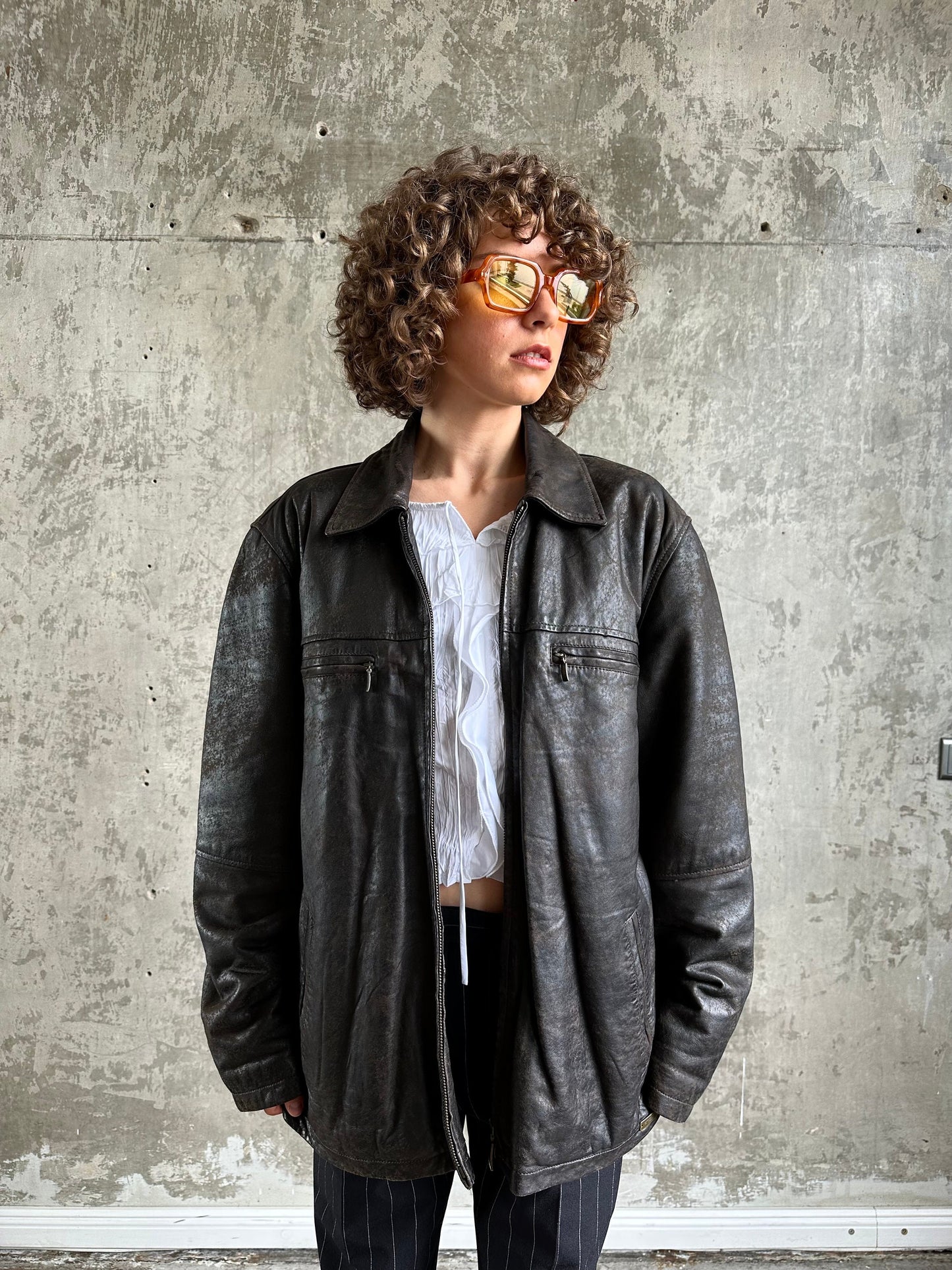 Vintage 90s CAMEL ACTIVE distressed leather bomber jacket in brown