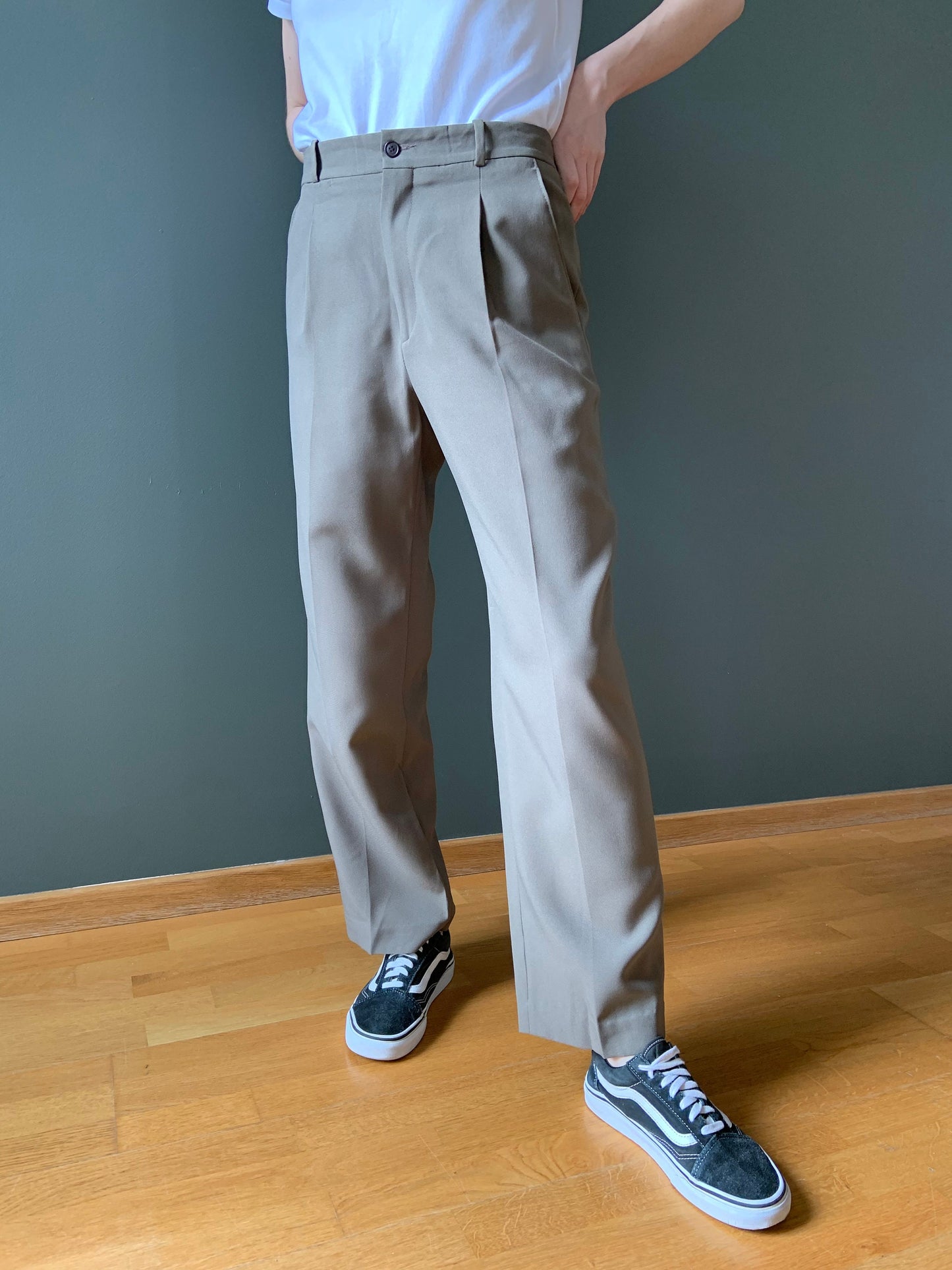 Vintage boyfriend trousers in grey