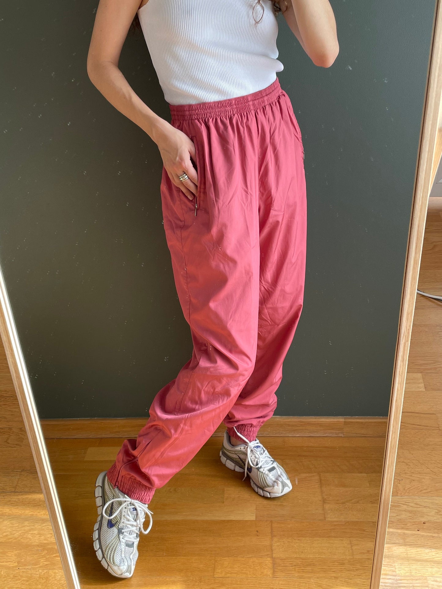 Vintage y2k women trousers in pink