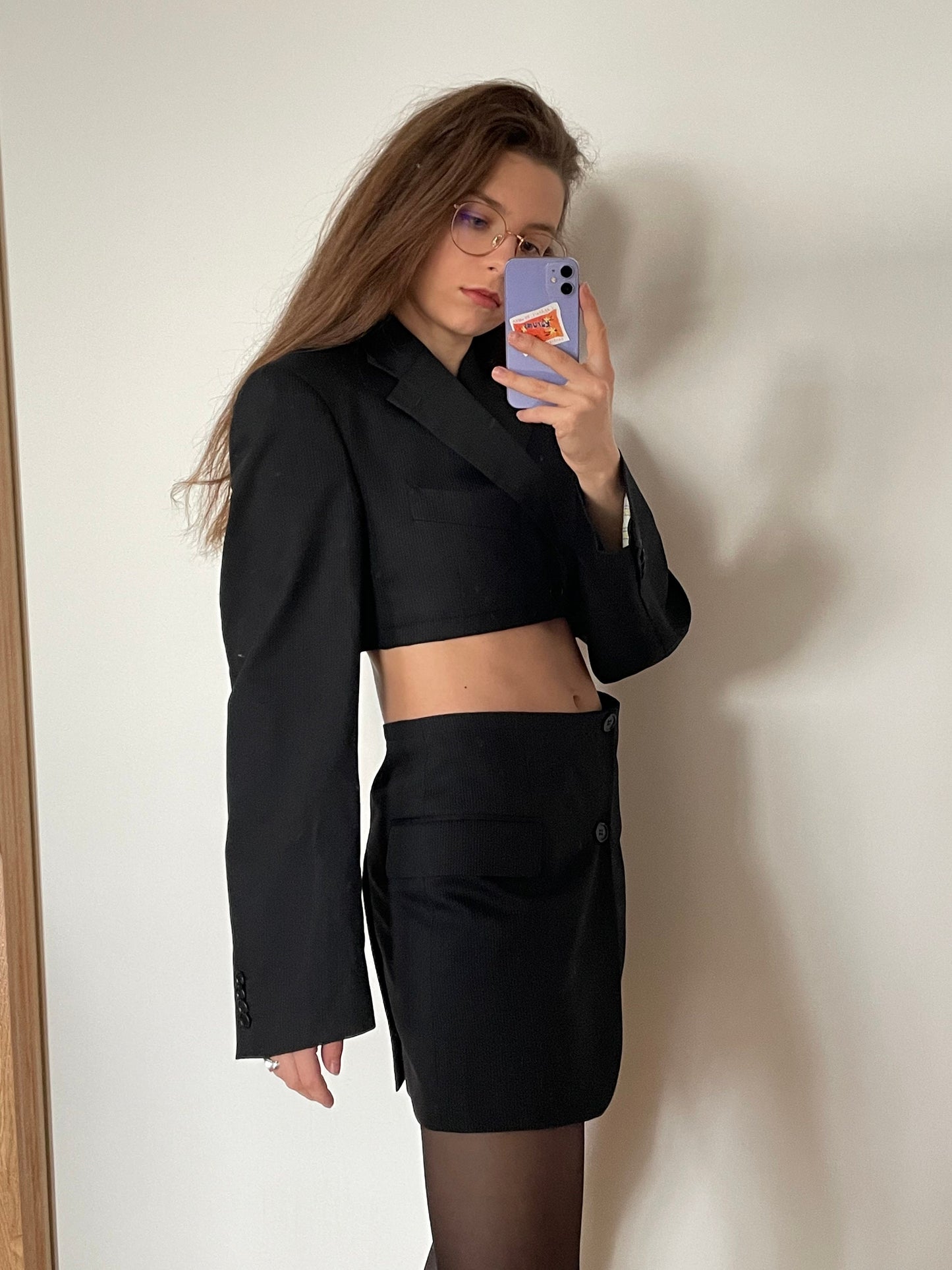 2-pieced cropped blazer and skirt suit, stripped skirt suit, cropped vintage blazer