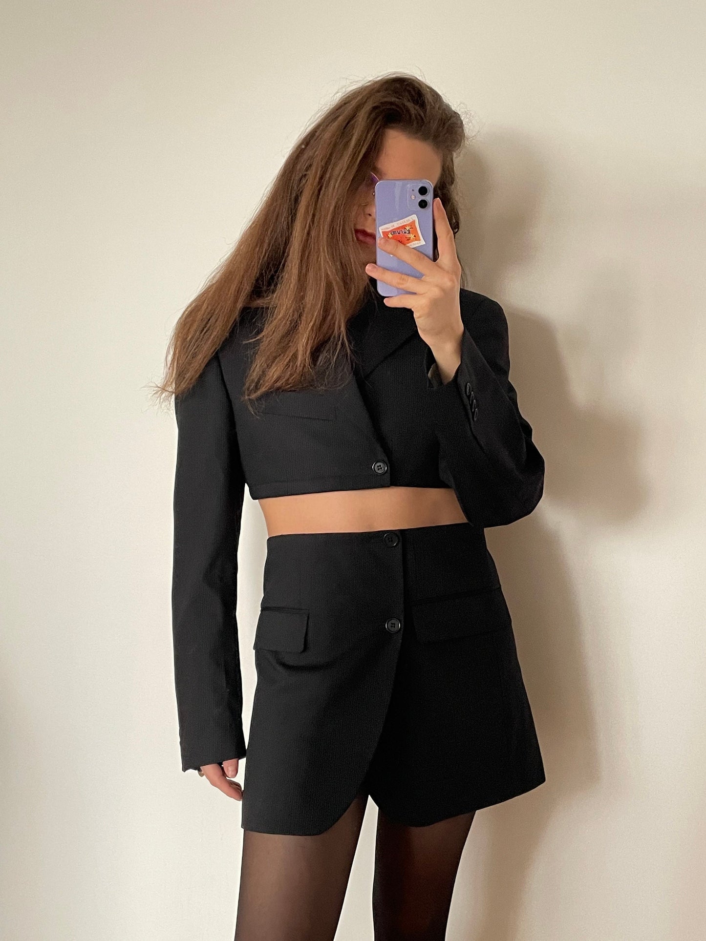 2-pieced cropped blazer and skirt suit, stripped skirt suit, cropped vintage blazer