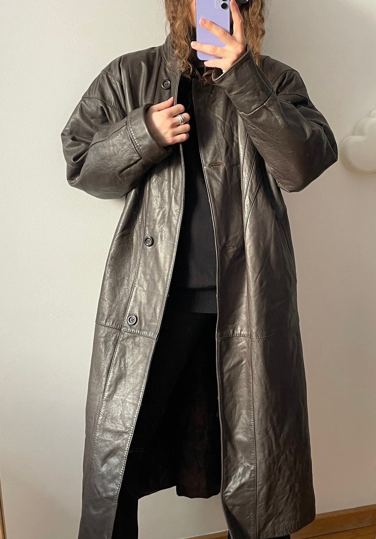 Vintage 90s straight leather coat in brown