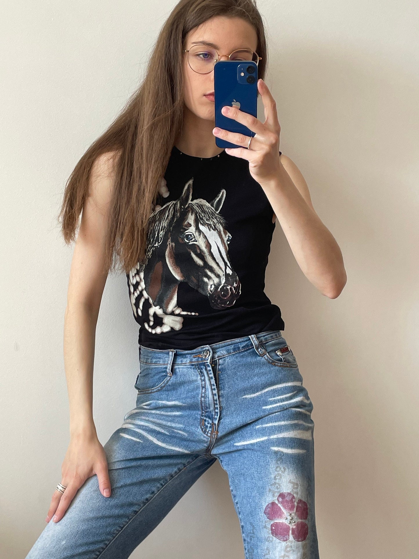 Vintage y2k mid rise vintage light blue jeans with flowers and rhinestones