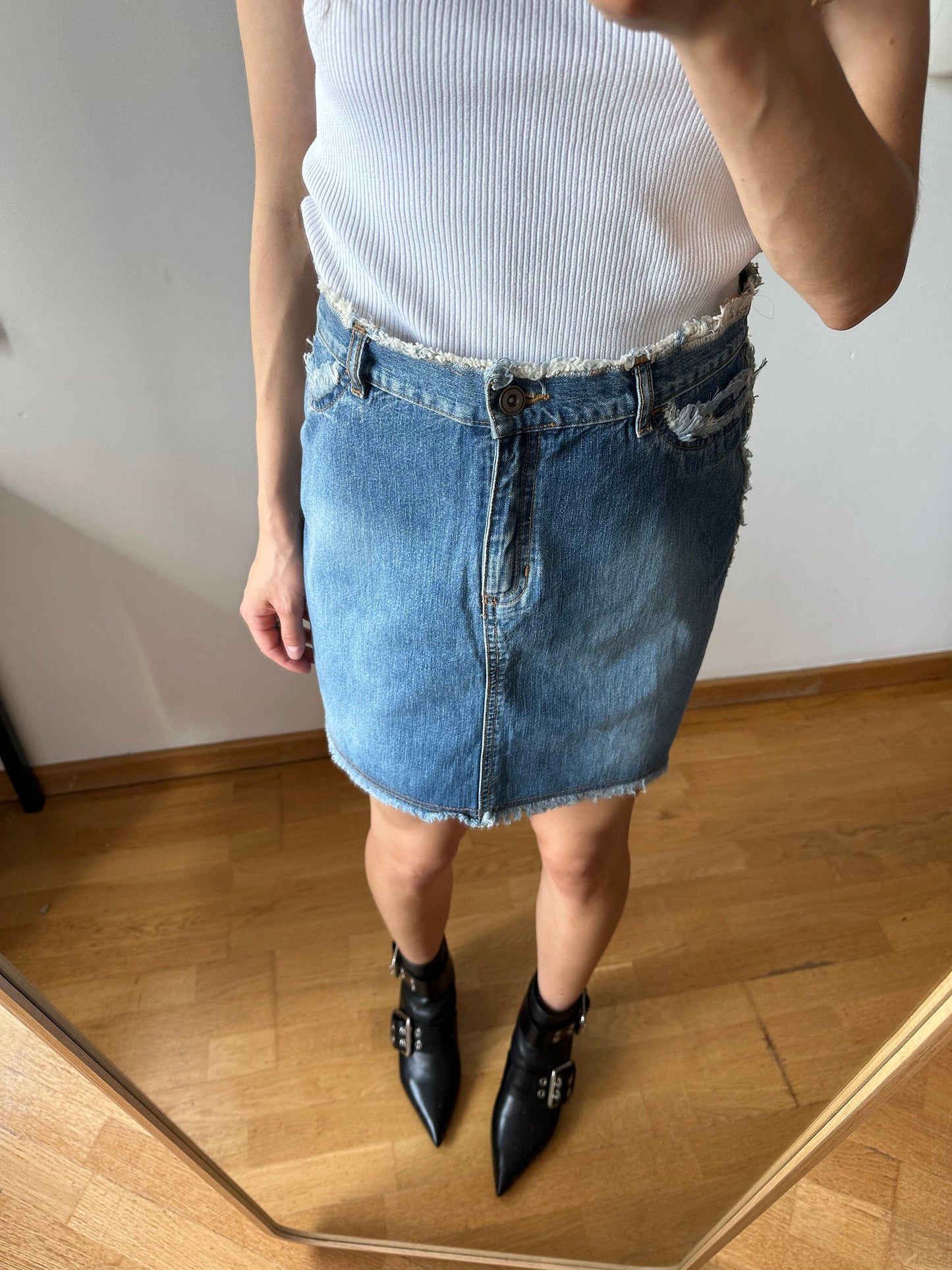 Vintage y2k denim mini skirt in blue