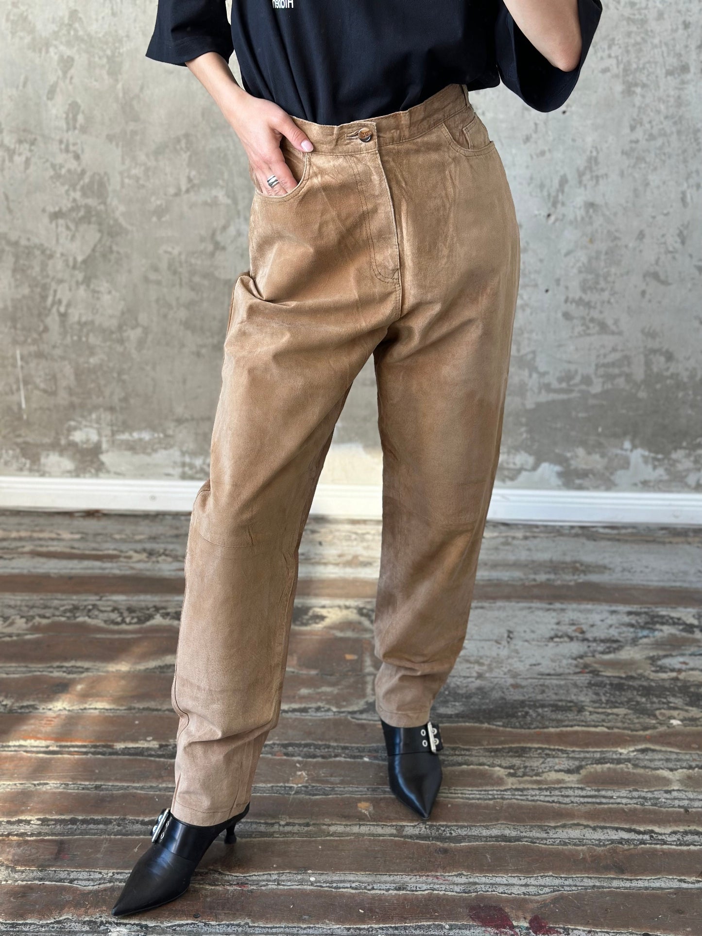 Vintage genuine leather trousers in beige, baggy leather pants