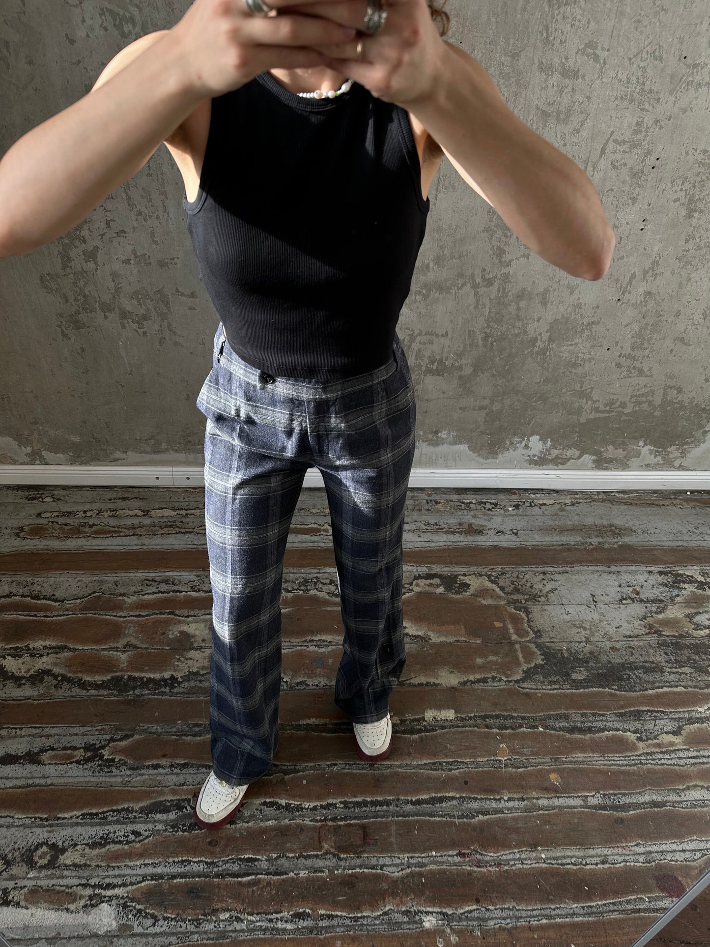 Vintage women checked wool trousers in grey