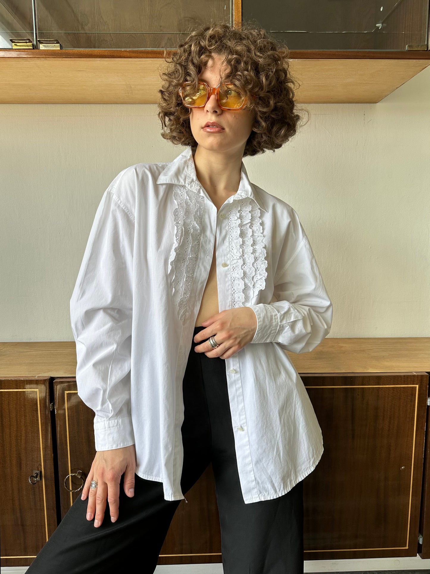Vintage collared women's blouse in white