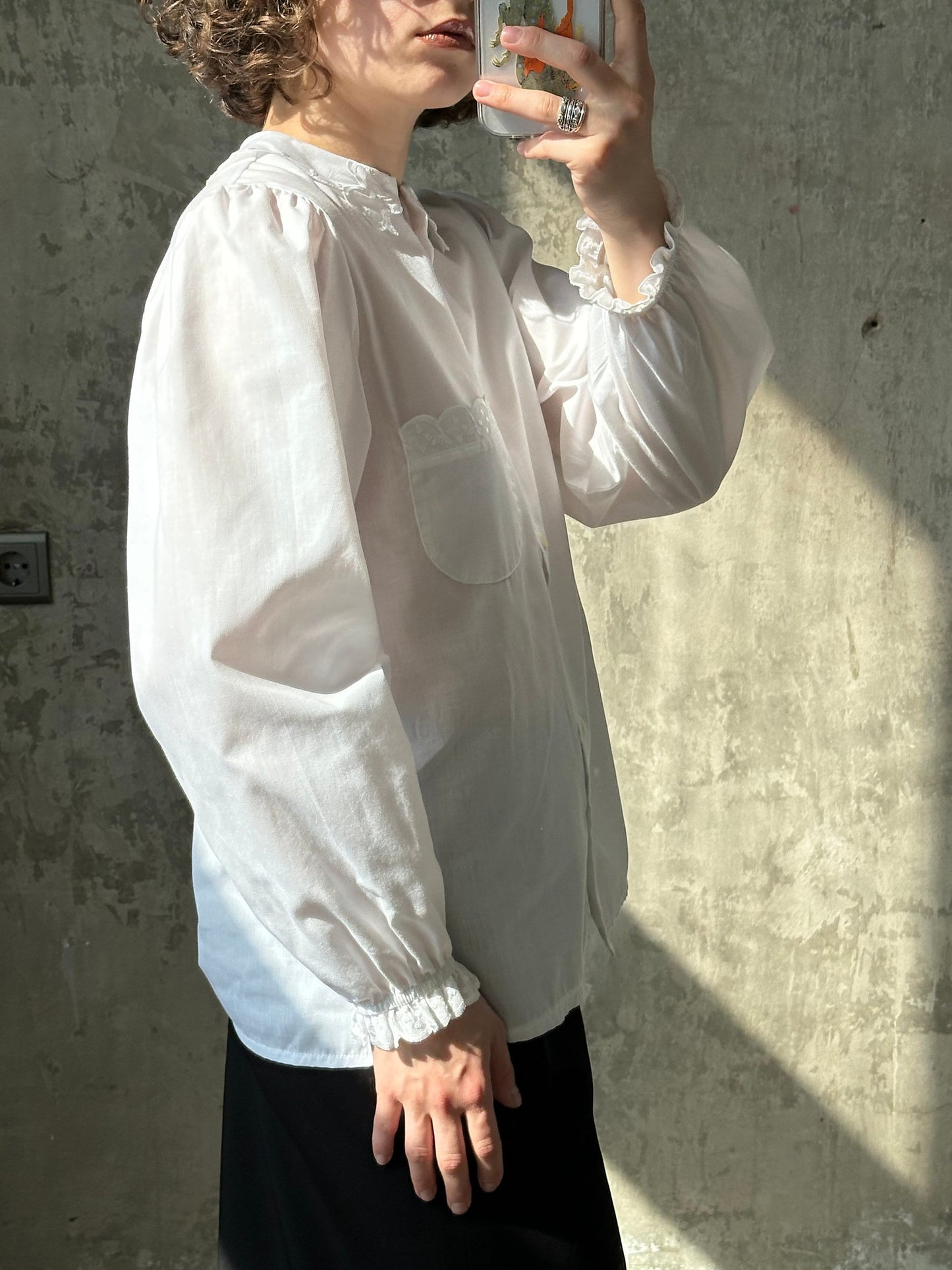 Vintage cotton women blouse in white with collar