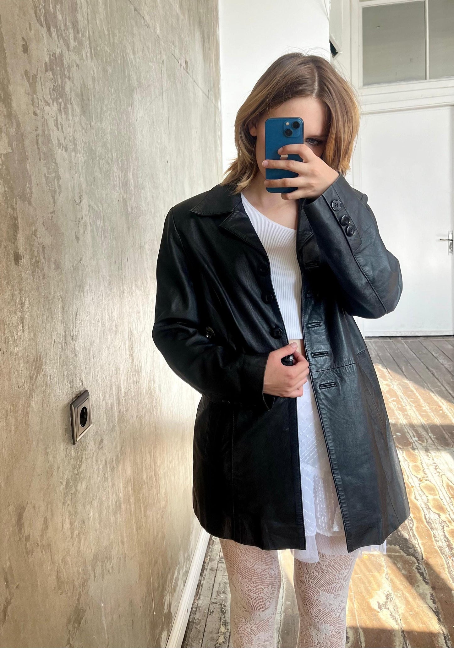 Vintage 90s leather button-down blazer jacket in black