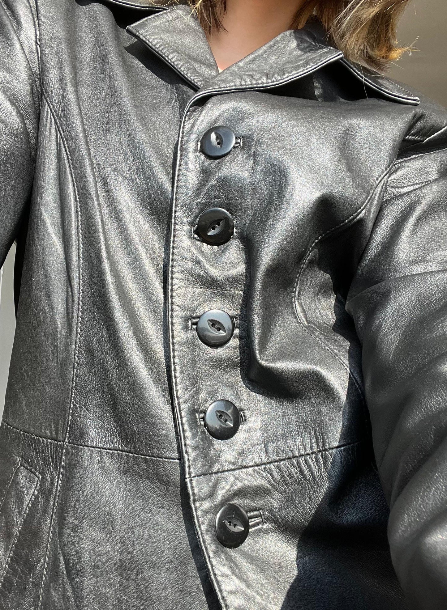 Vintage 90s leather button-down blazer jacket in black