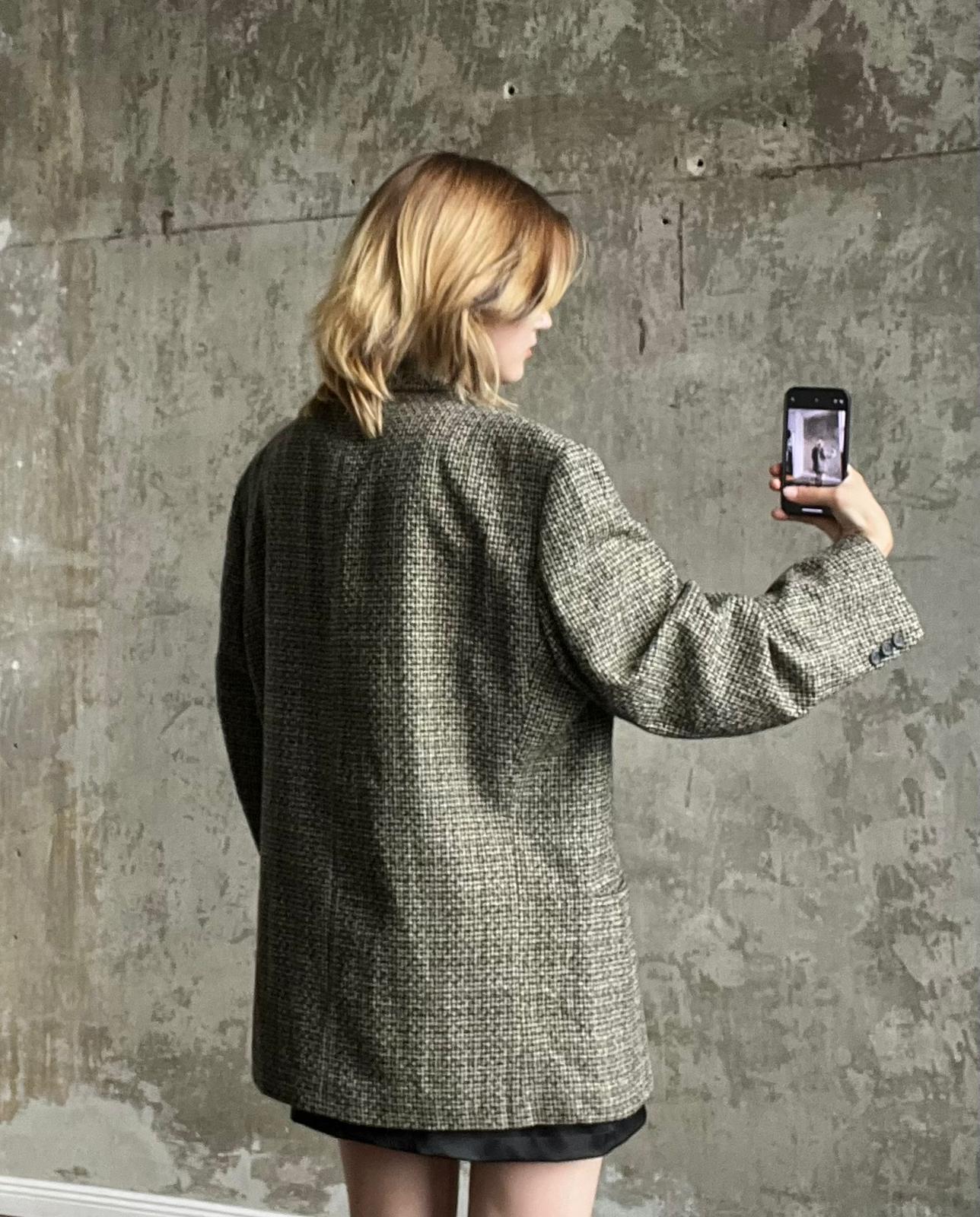 Vintage 90s wool blend tweed blazer in neutral tones