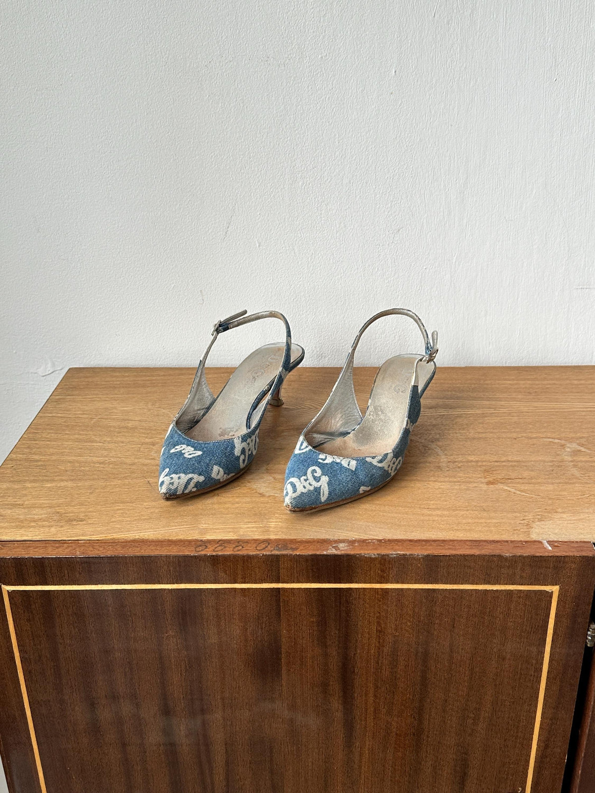 Vintage D&G Dolce Gabbana Denim Kitten Heels I US 6.5