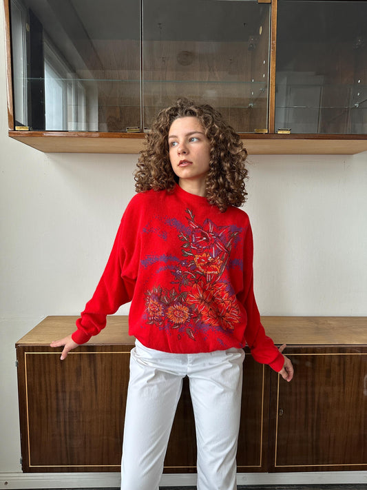 Vintage cashmere jumper in red with floral print