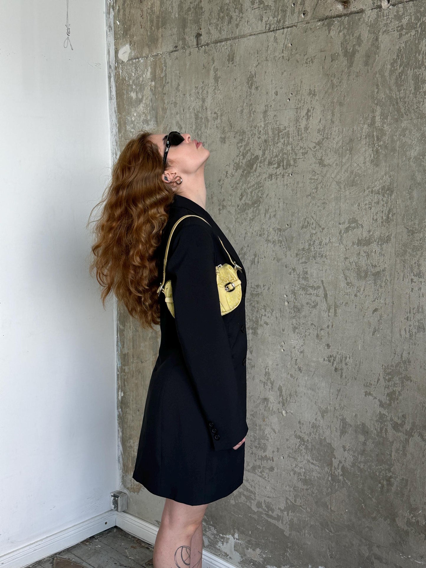 Vintage Black Fitted Blazer | Longline Hourglass Jacket
