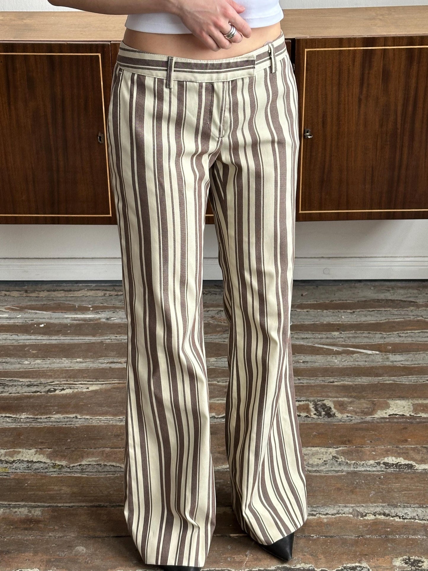 Vintage stripped flared jeans in brown shades