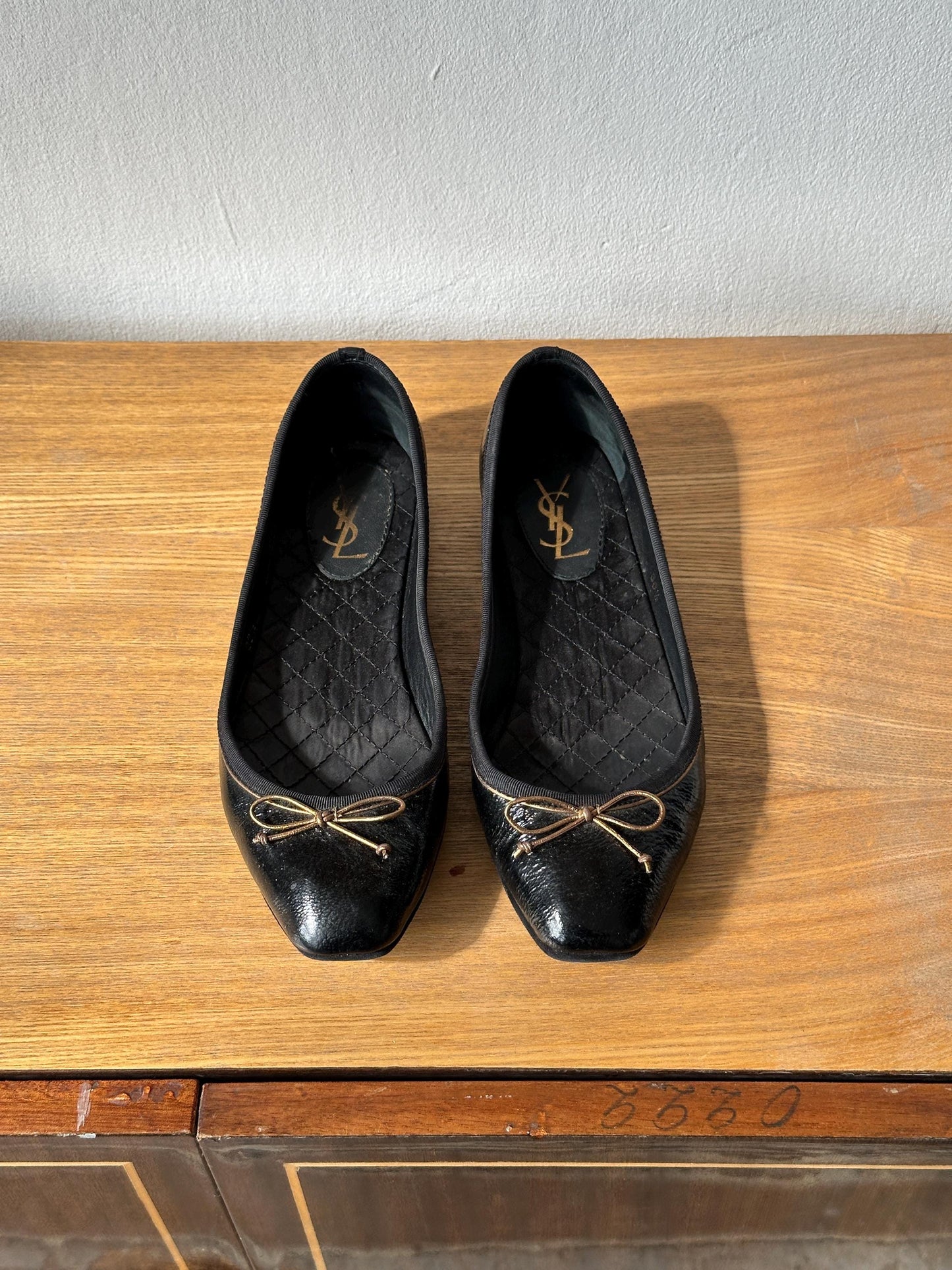 Vintage YSL Dark Brown Patent Ballet Flats | Yves Saint Laurent Bow Flats I US 6.5