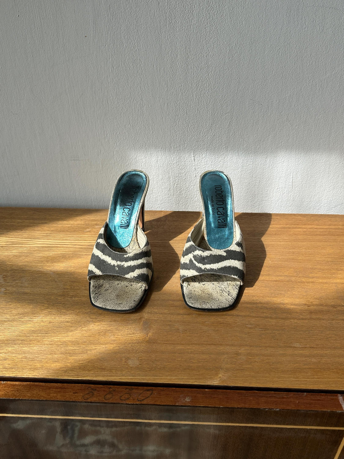 Vintage Roberto Cavalli Zebra Print Mules I US 6.5