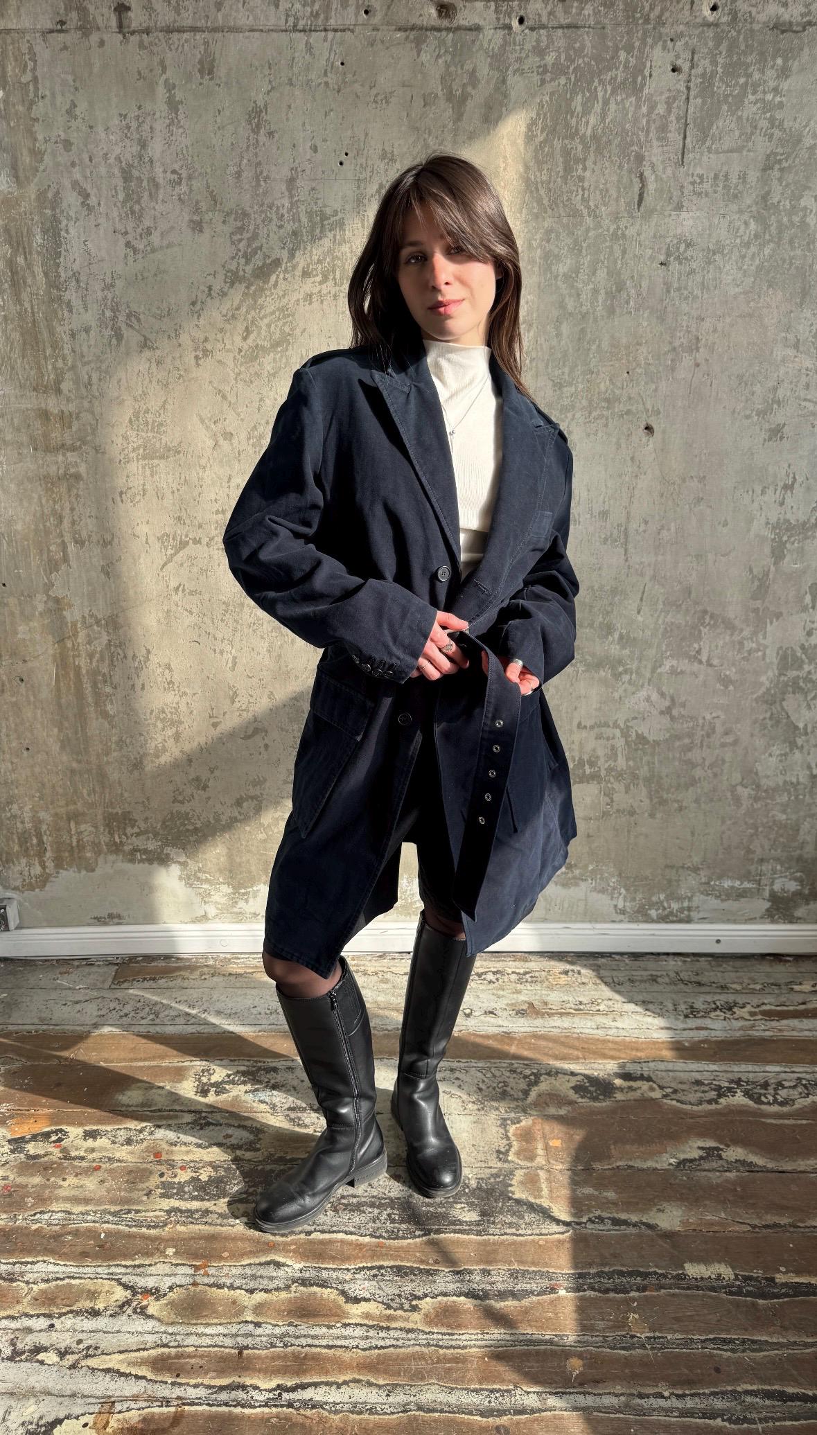 Vintage SISLEY belted coat in dark blue