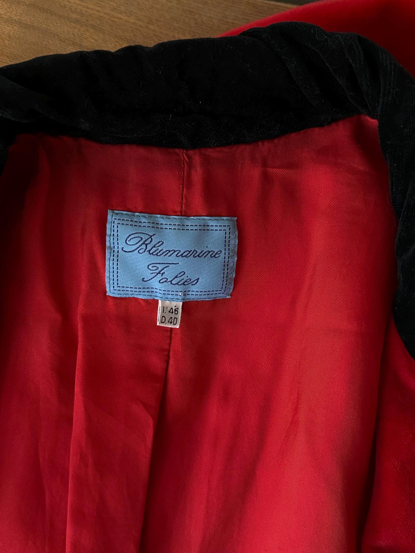 Vintage BLUMARINE La Folie velvet blazer in red