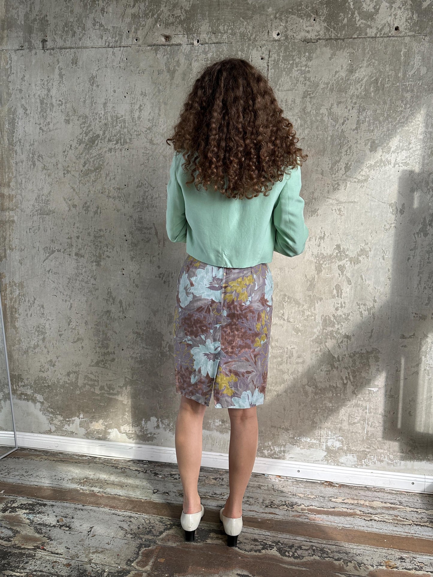 Vintage Italian Pencil Linen Skirt in Purple