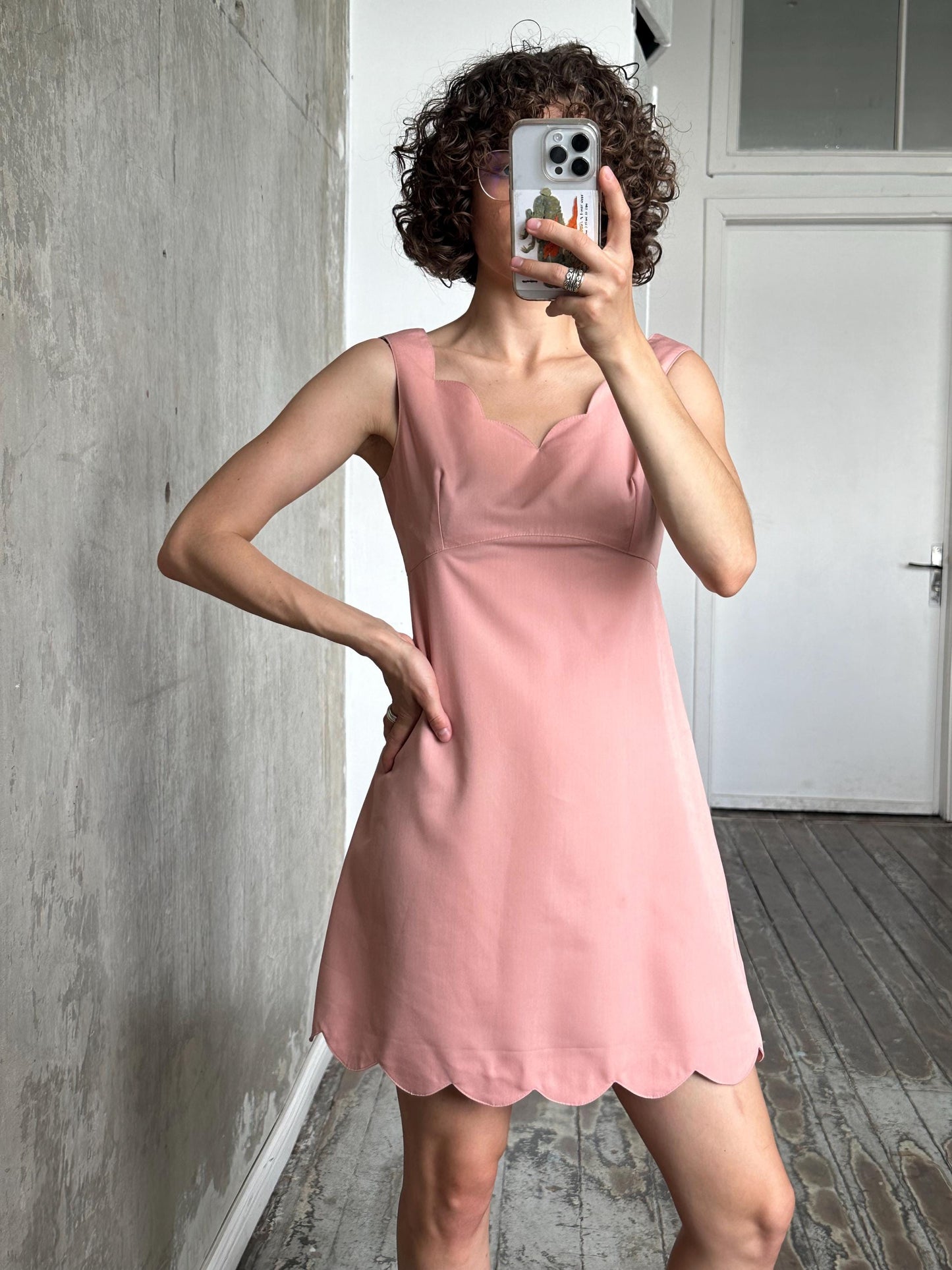 Vintage tea dress in pink, mini summer dress