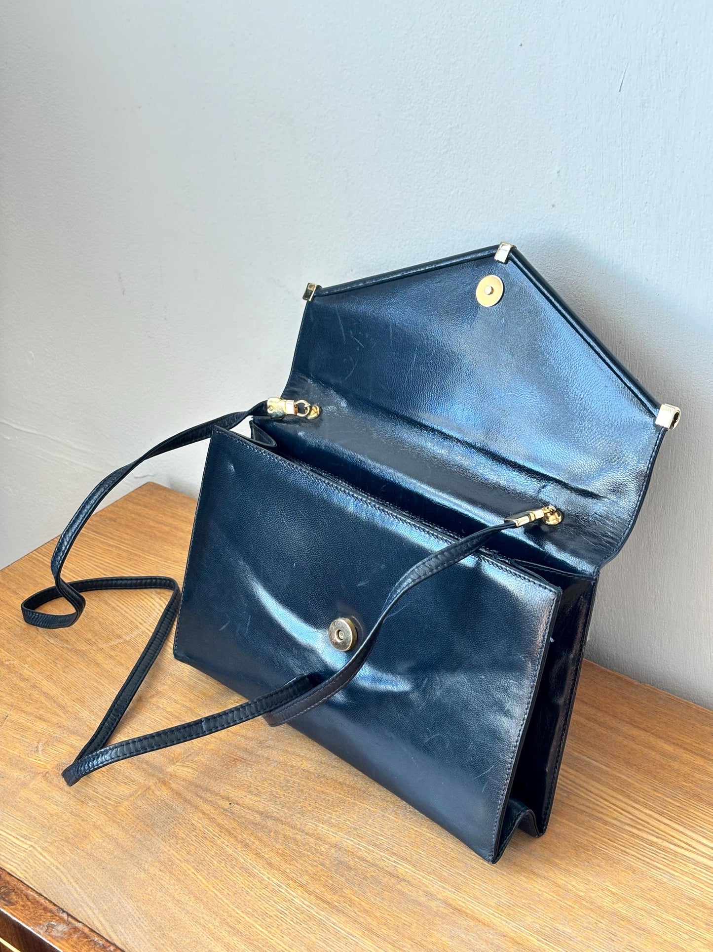 Vintage 90s Structured Envelope Faux Leather Bag In Blue