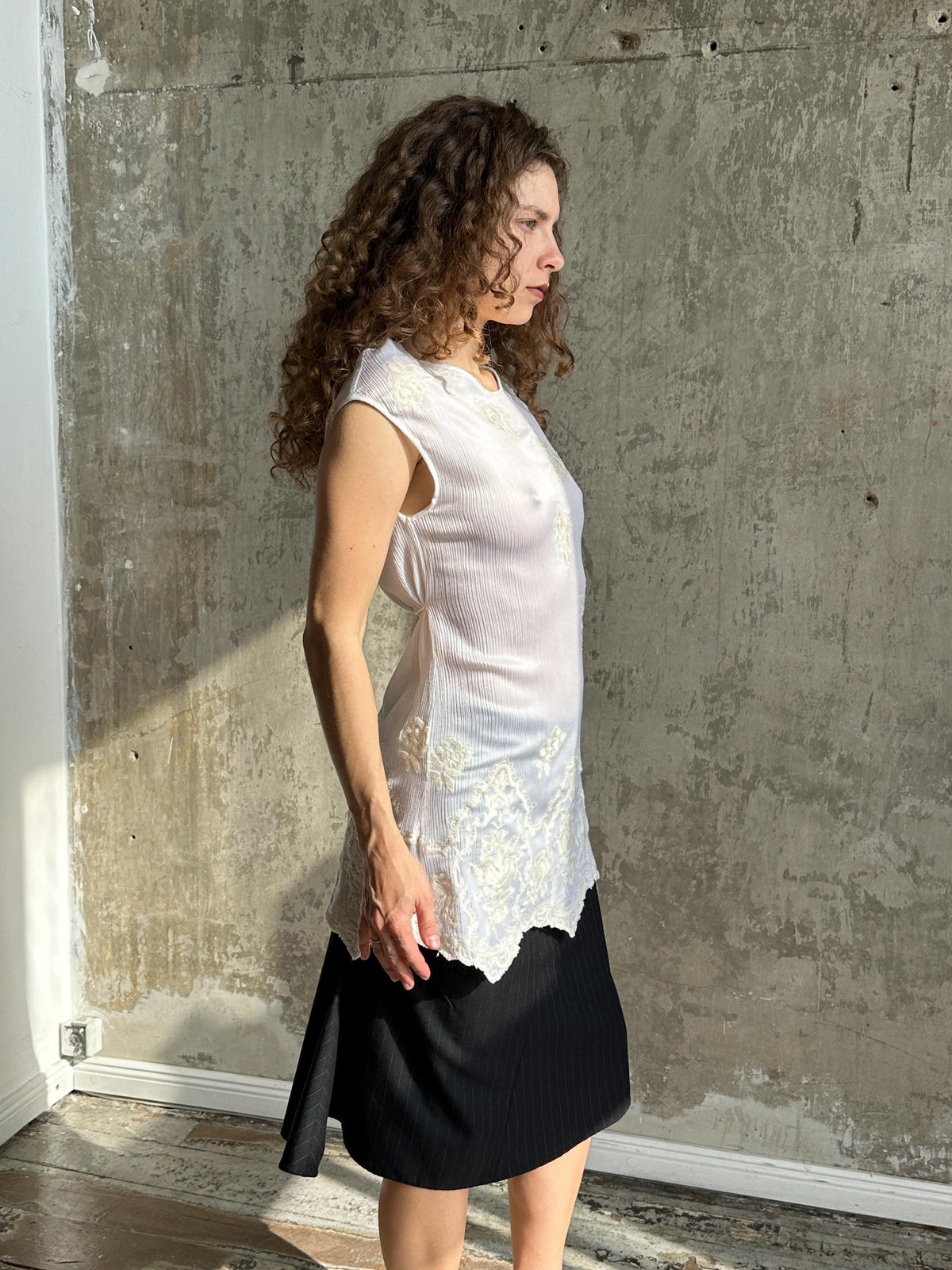 Vintage White Silk Floral Tunic | Embroidered Romantic Dress