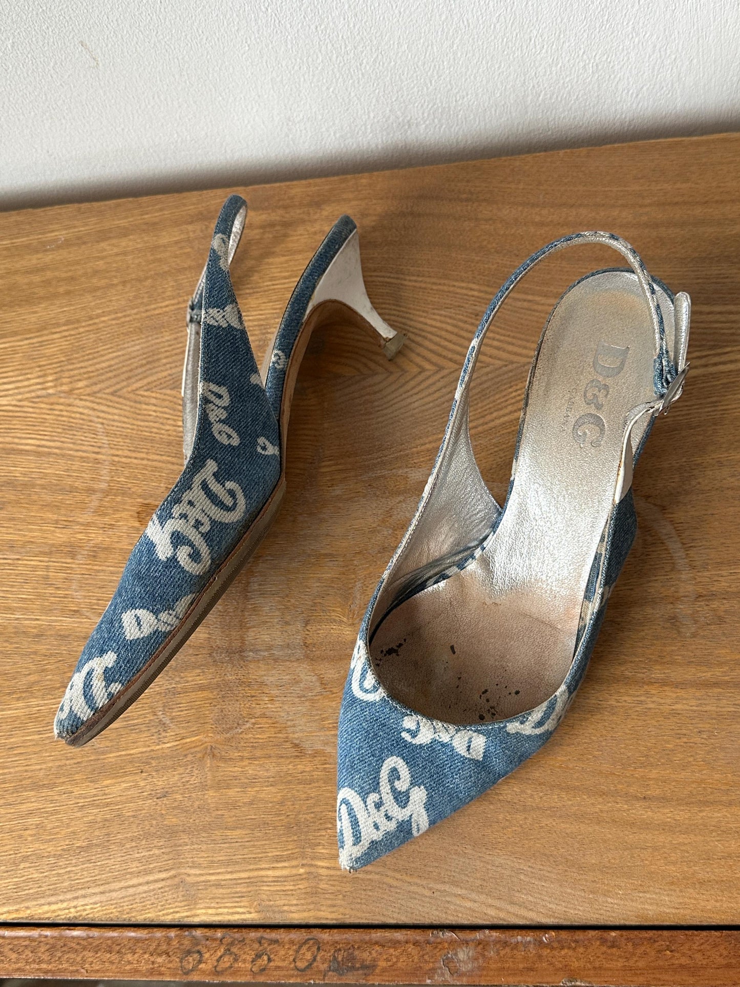 Vintage D&G Dolce Gabbana Denim Kitten Heels I US 6.5