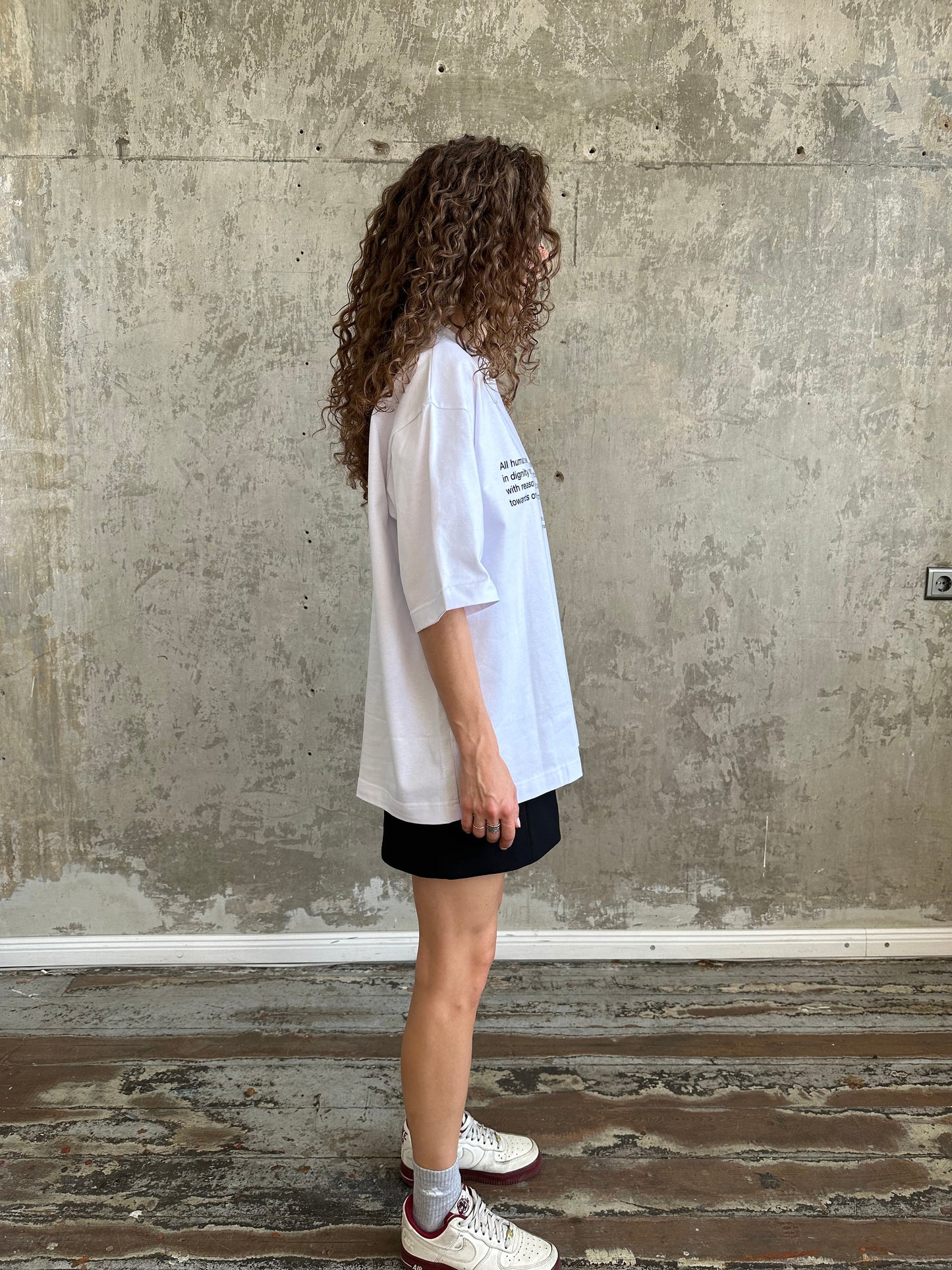 Oversized unisex printed cotton t-shirt in white