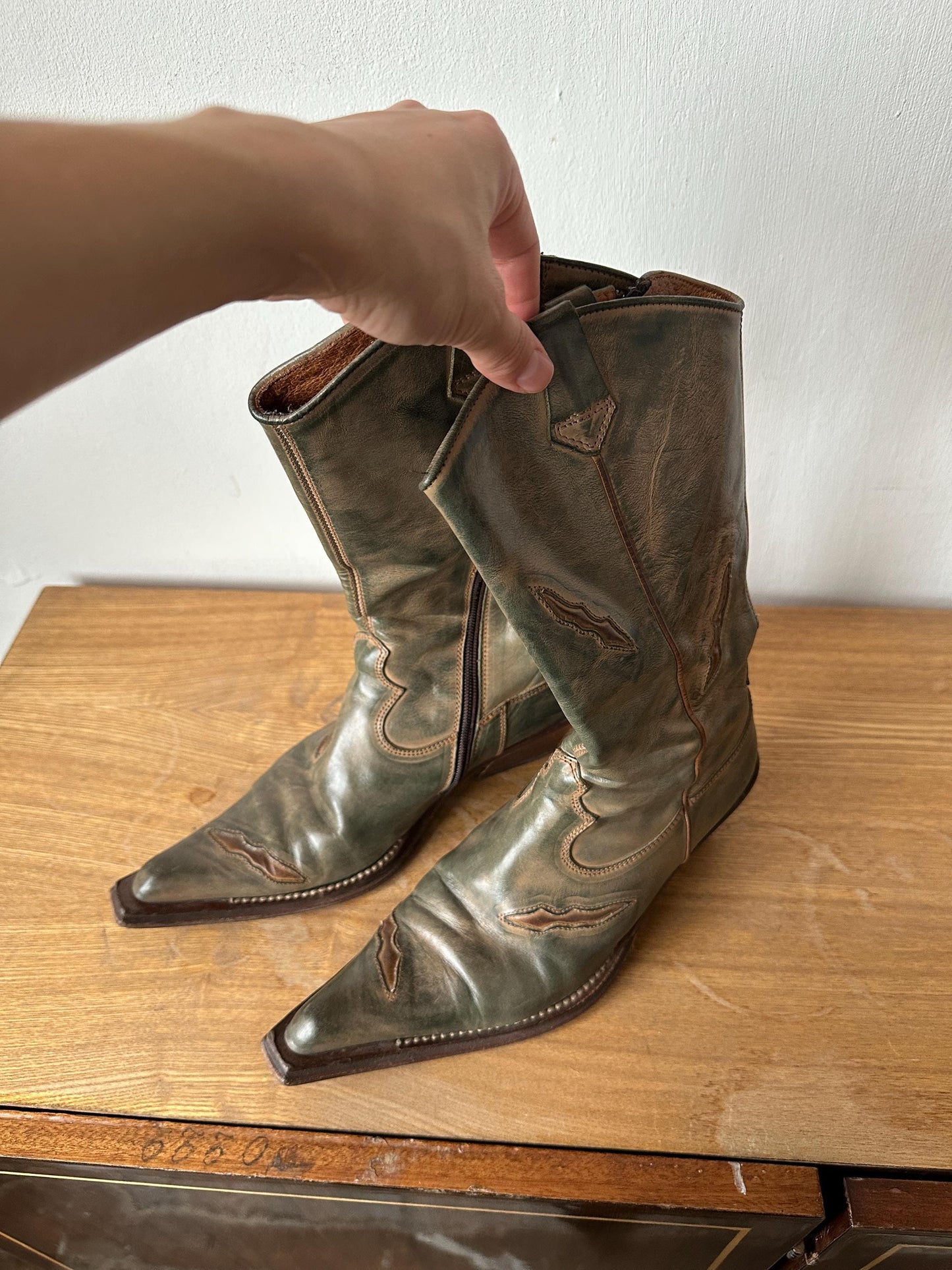 Vintage Italian Green Cowboy Boots | Leather Western Boots | US 6